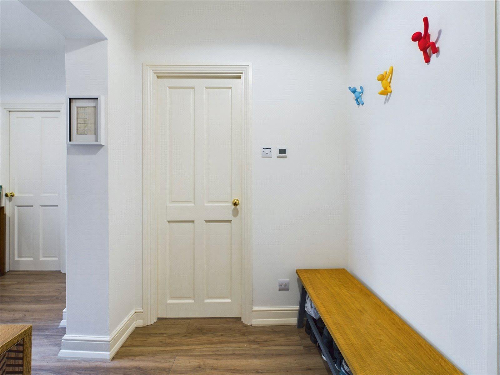1 bedroom property for sale in London | Robinson Jackson