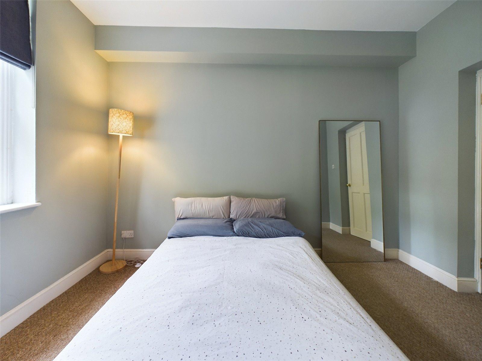 1 bedroom property for sale in London | Robinson Jackson