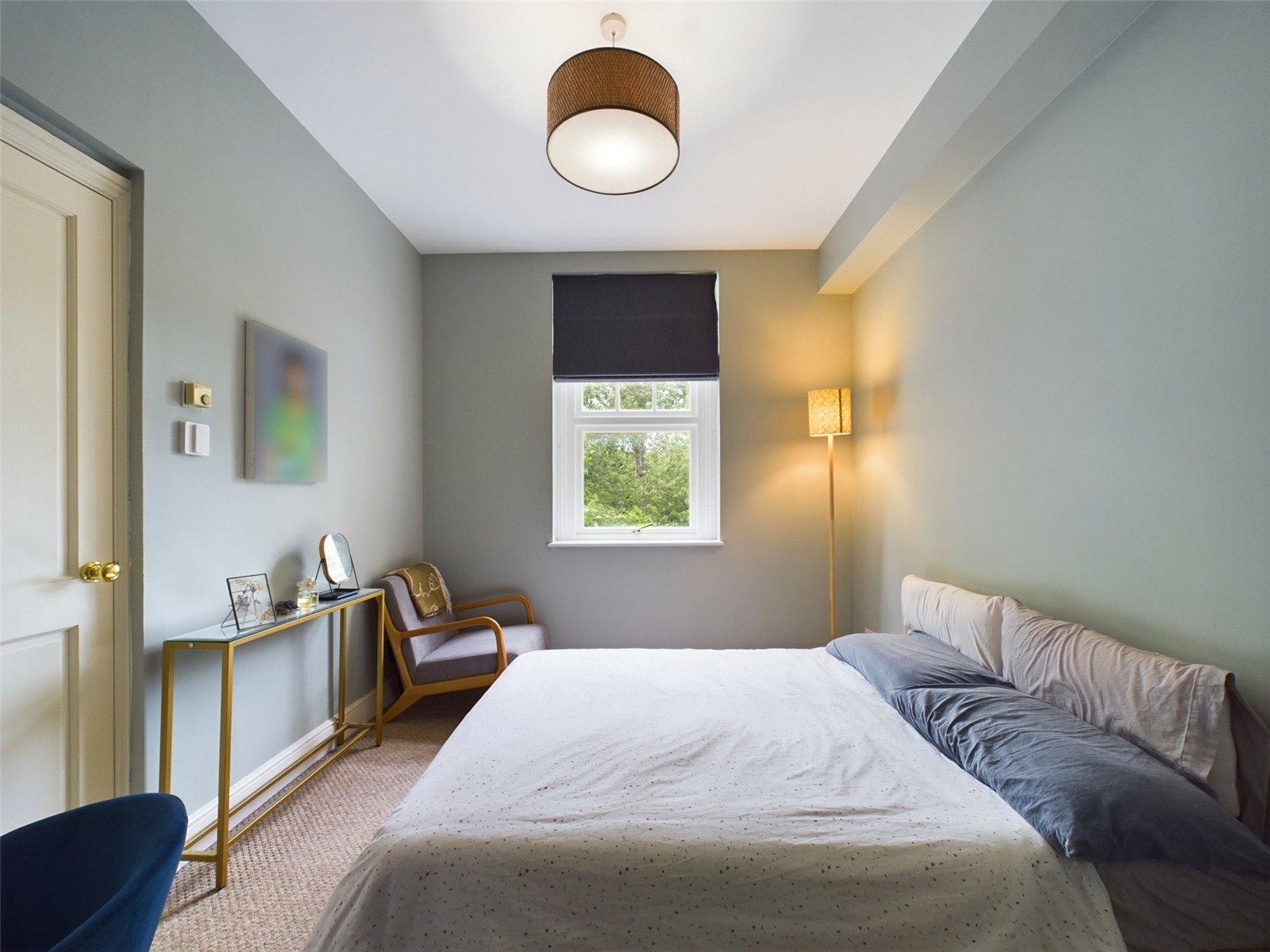 1 bedroom property for sale in London | Robinson Jackson