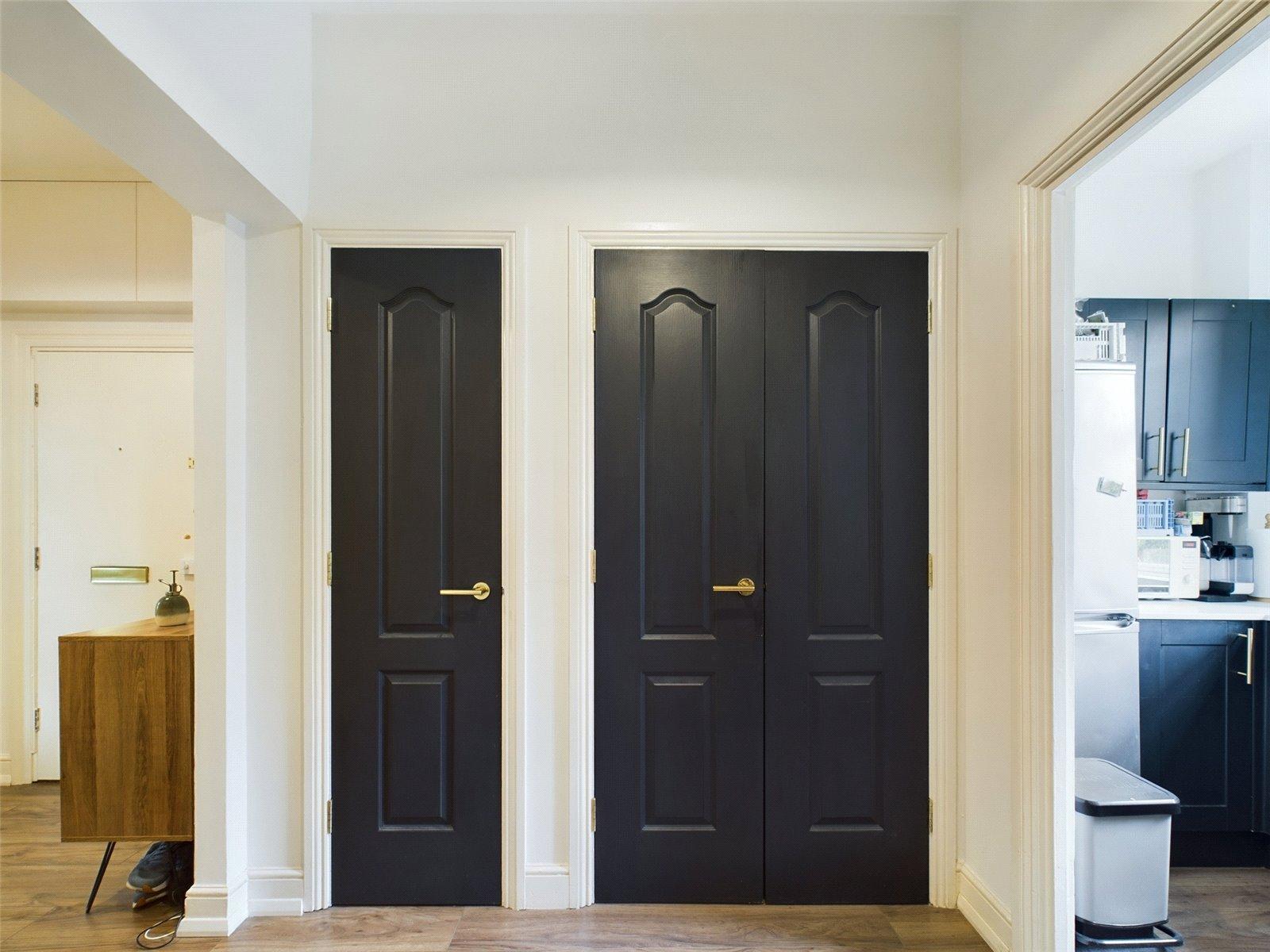 1 bedroom property for sale in London | Robinson Jackson