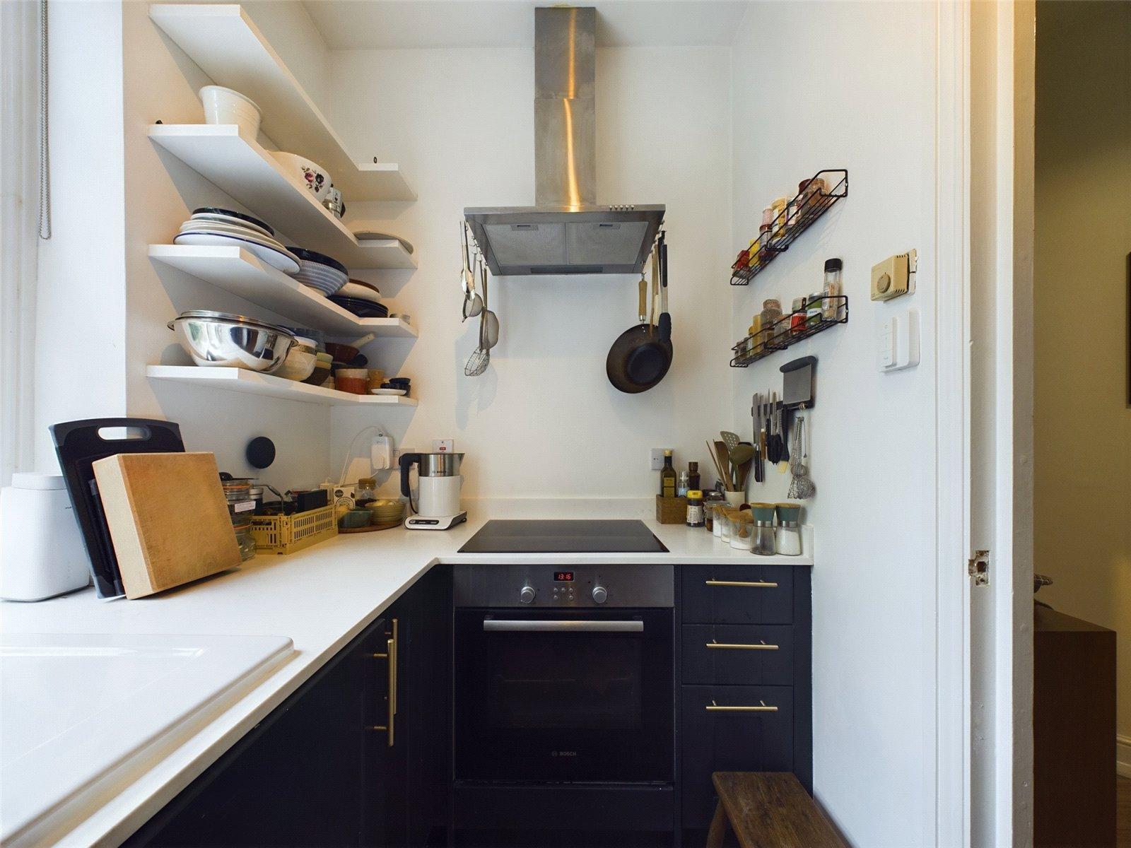 1 bedroom property for sale in London | Robinson Jackson