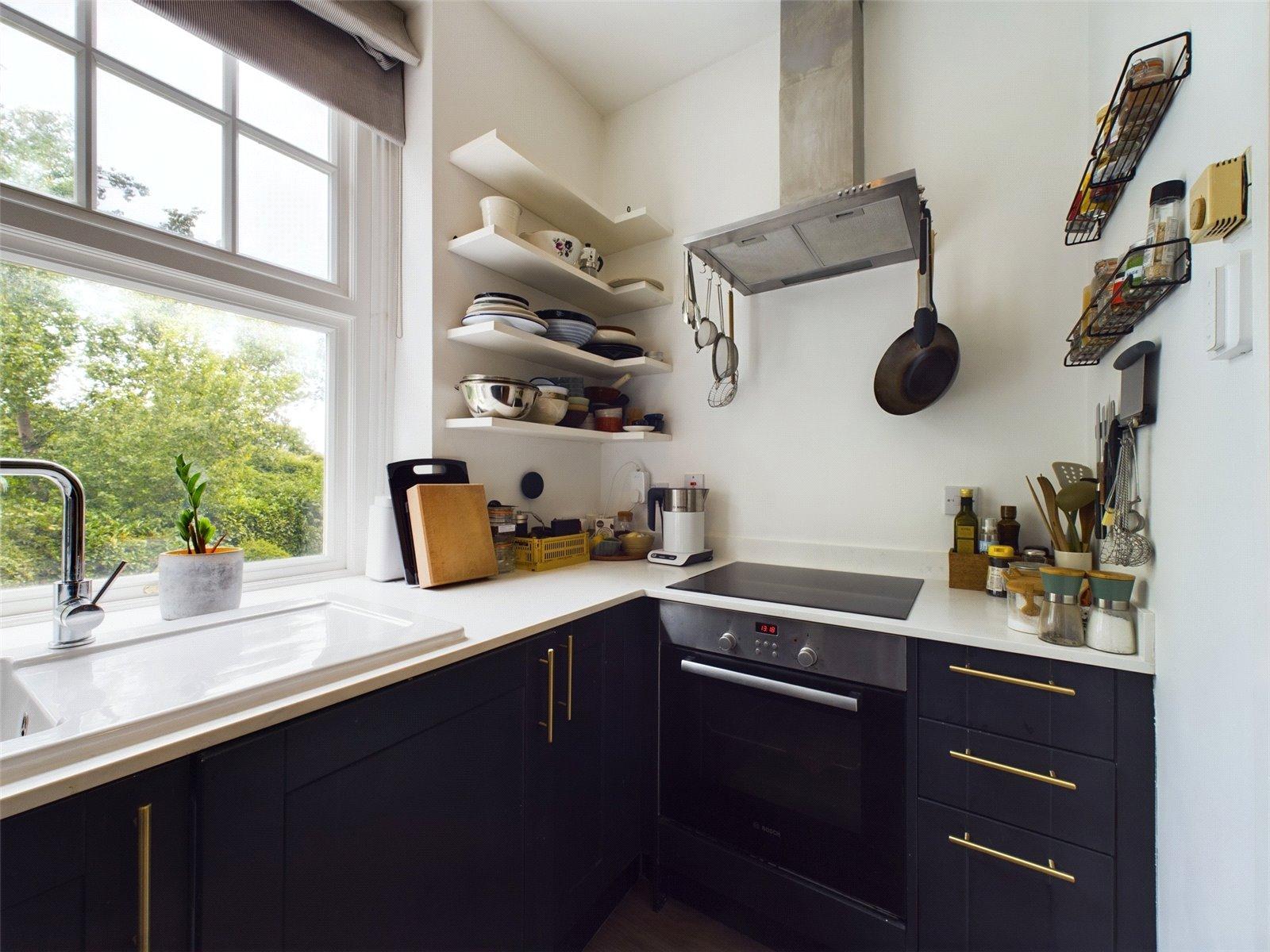 1 bedroom property for sale in London | Robinson Jackson