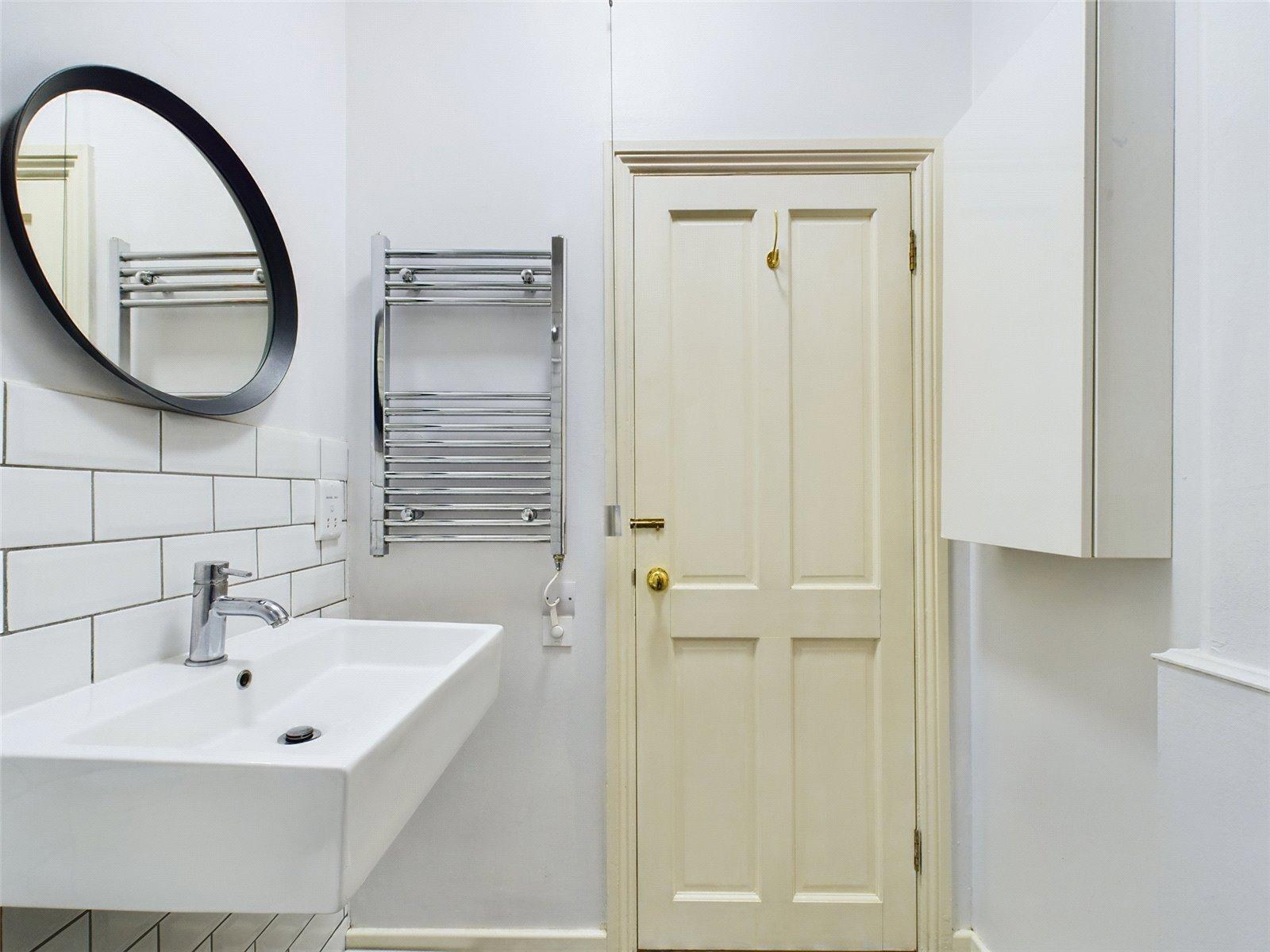 1 bedroom property for sale in London | Robinson Jackson