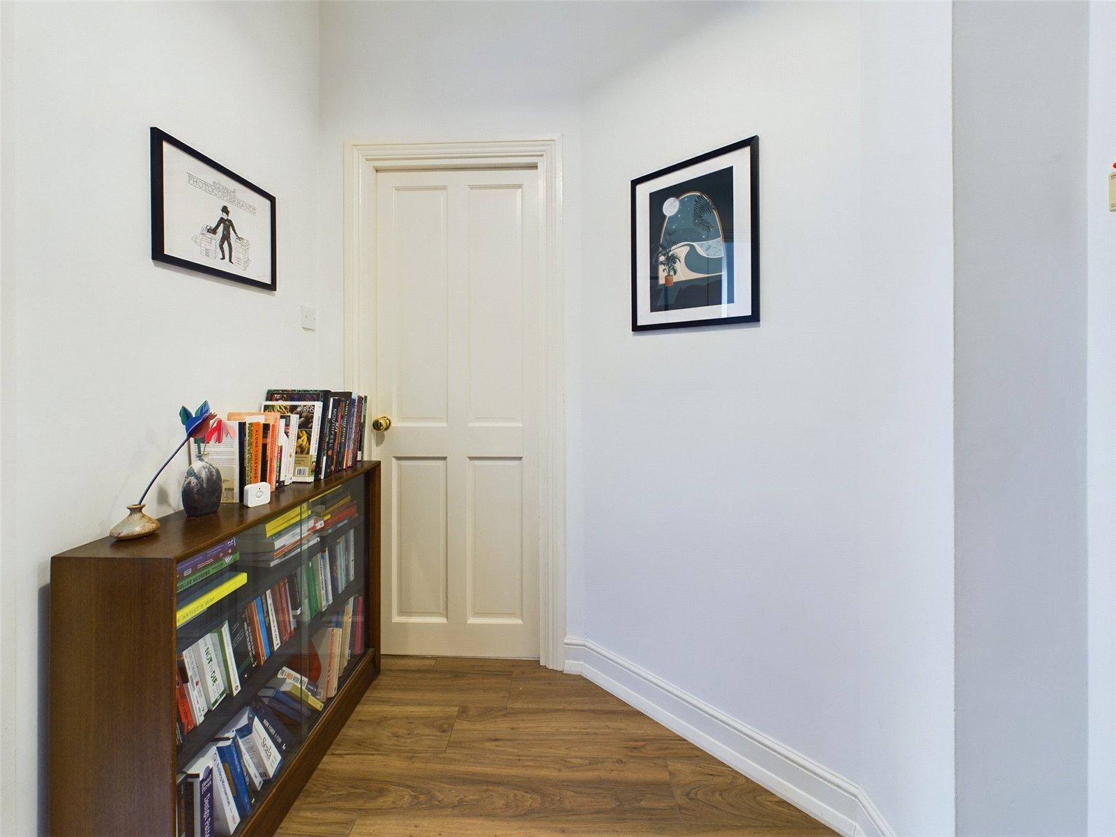 1 bedroom property for sale in London | Robinson Jackson