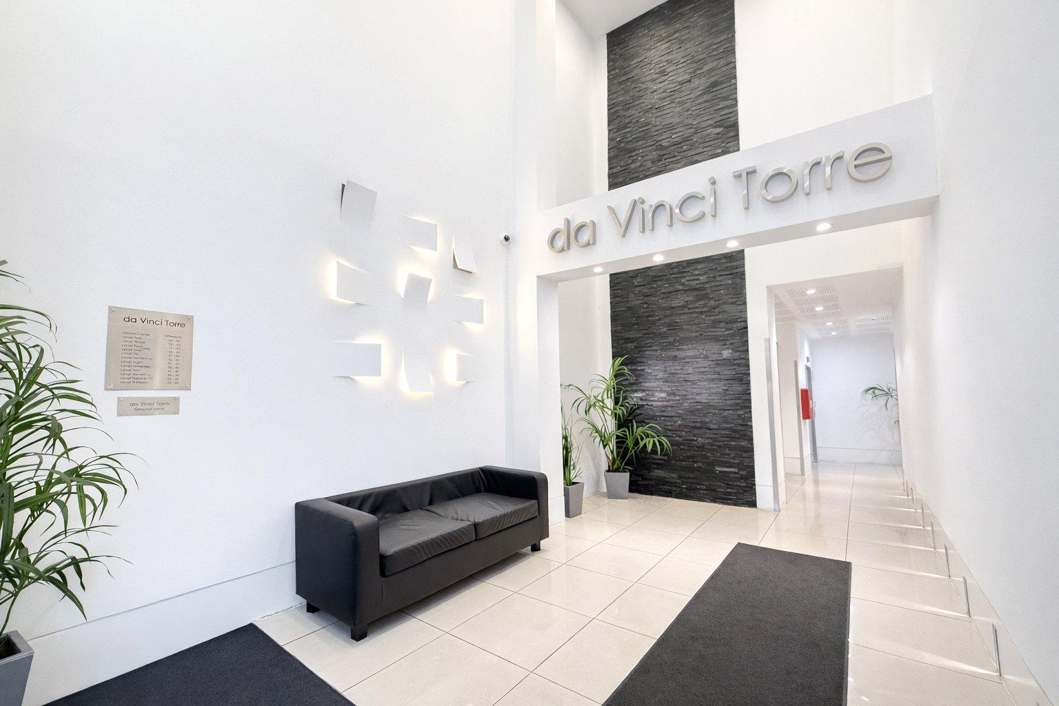 1 bedroom property for sale in London | Robinson Jackson