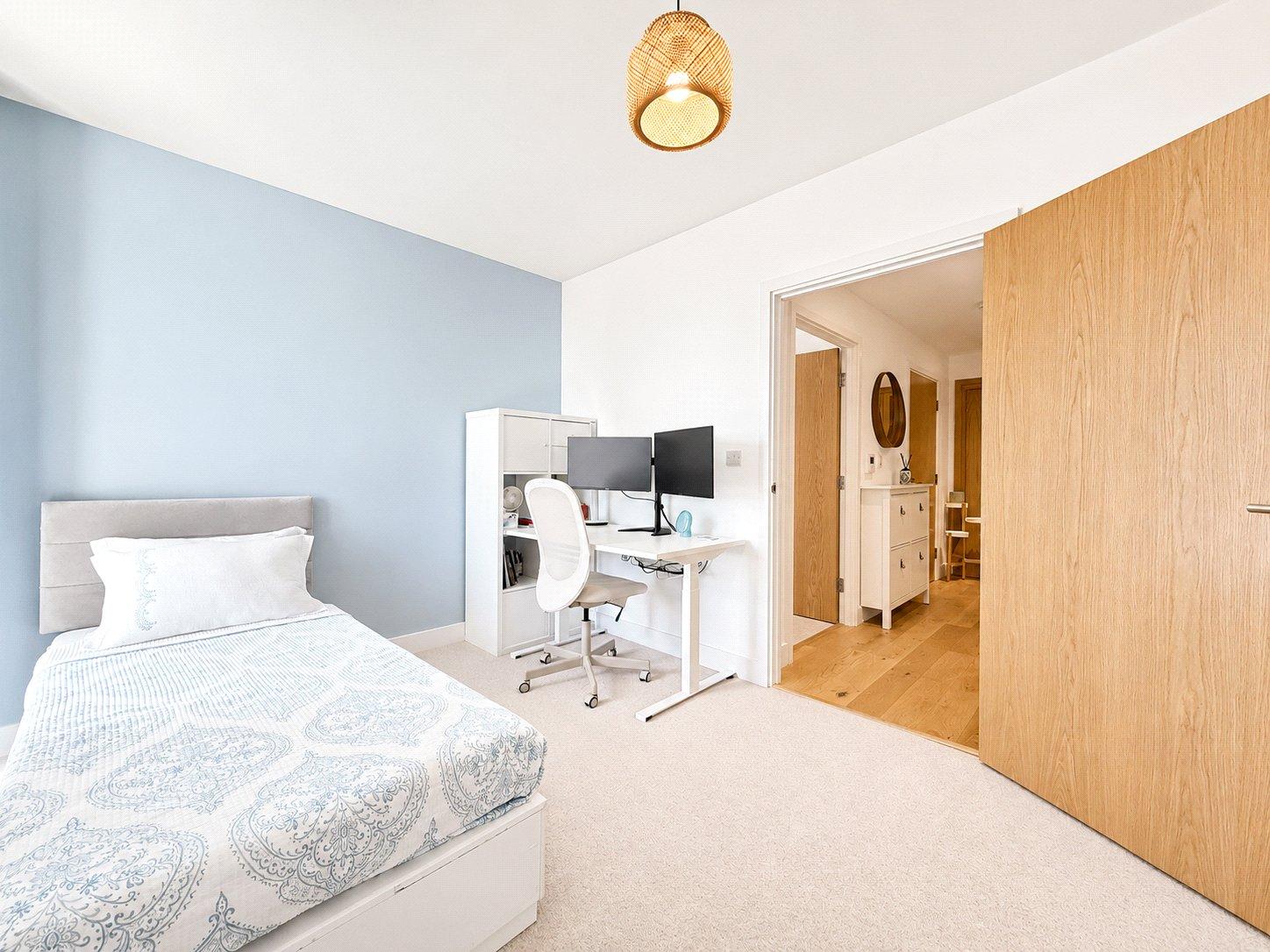 2 bedroom property for sale in Lewisham | Robinson Jackson