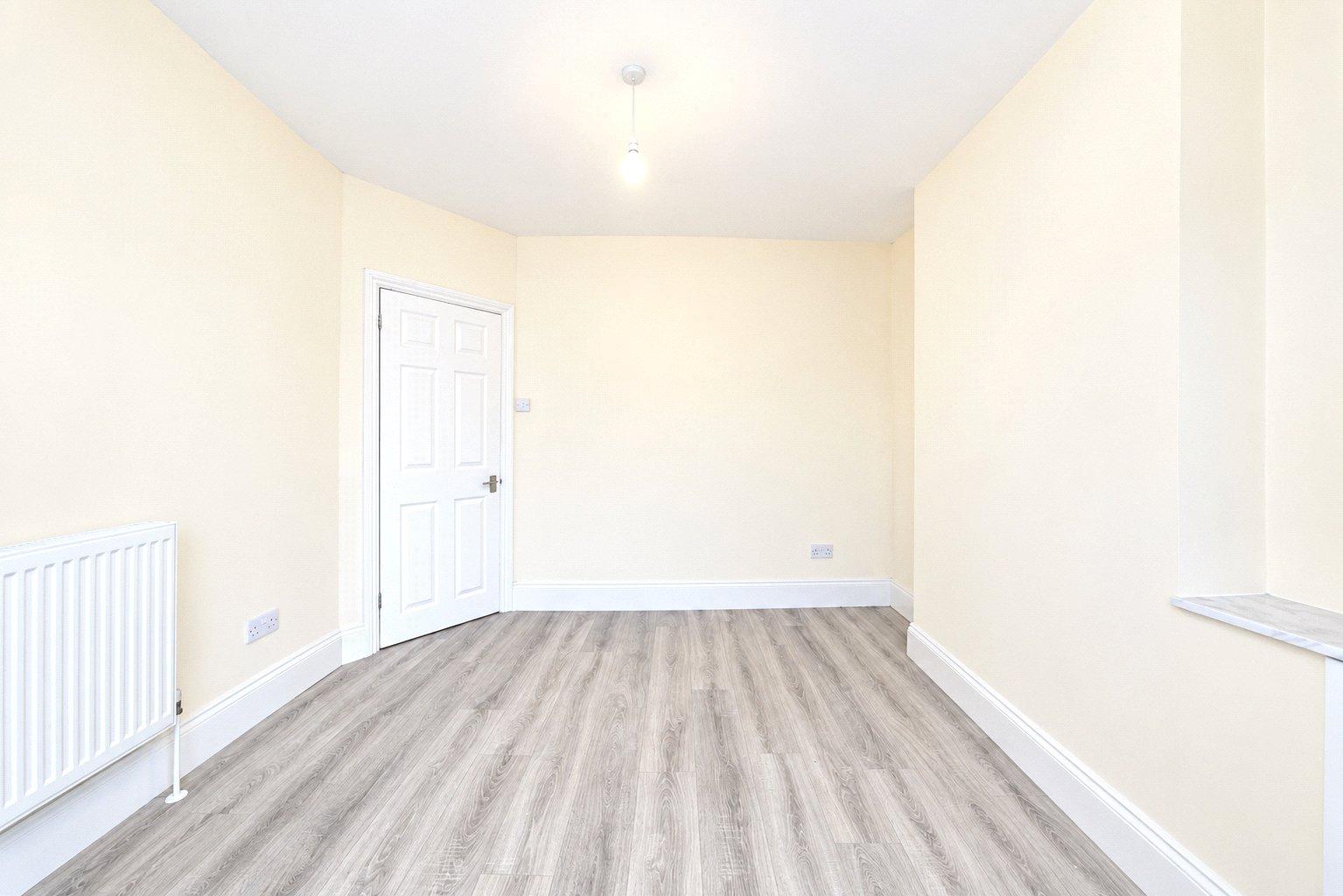1 bedroom property for sale in London | Robinson Jackson