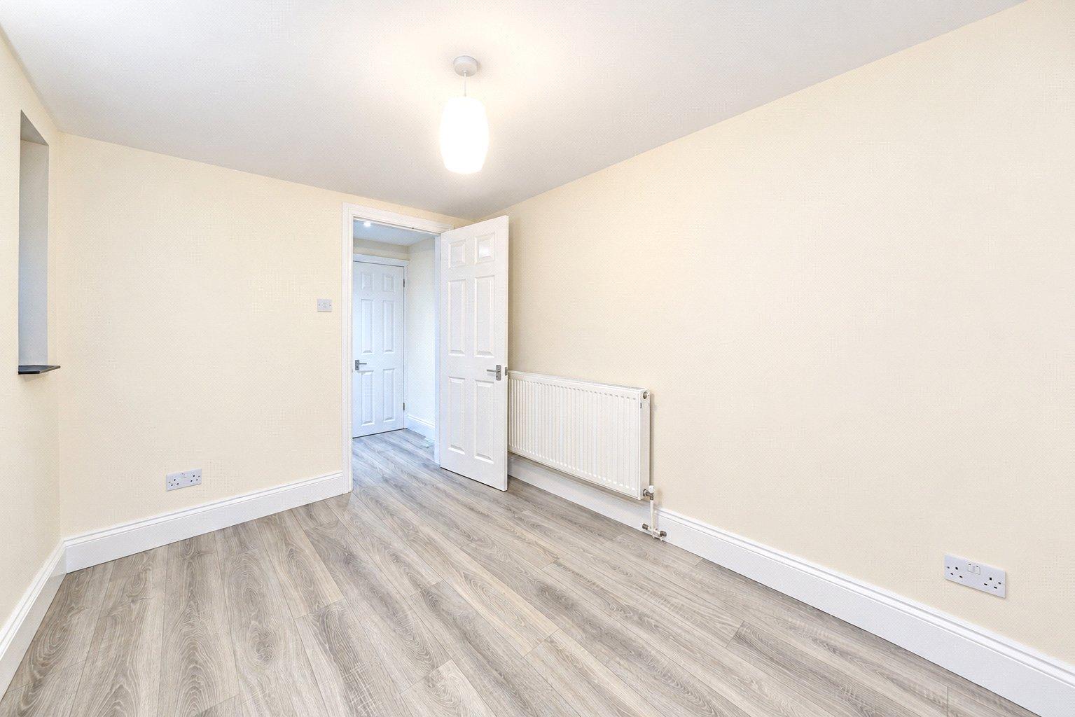 1 bedroom property for sale in London | Robinson Jackson