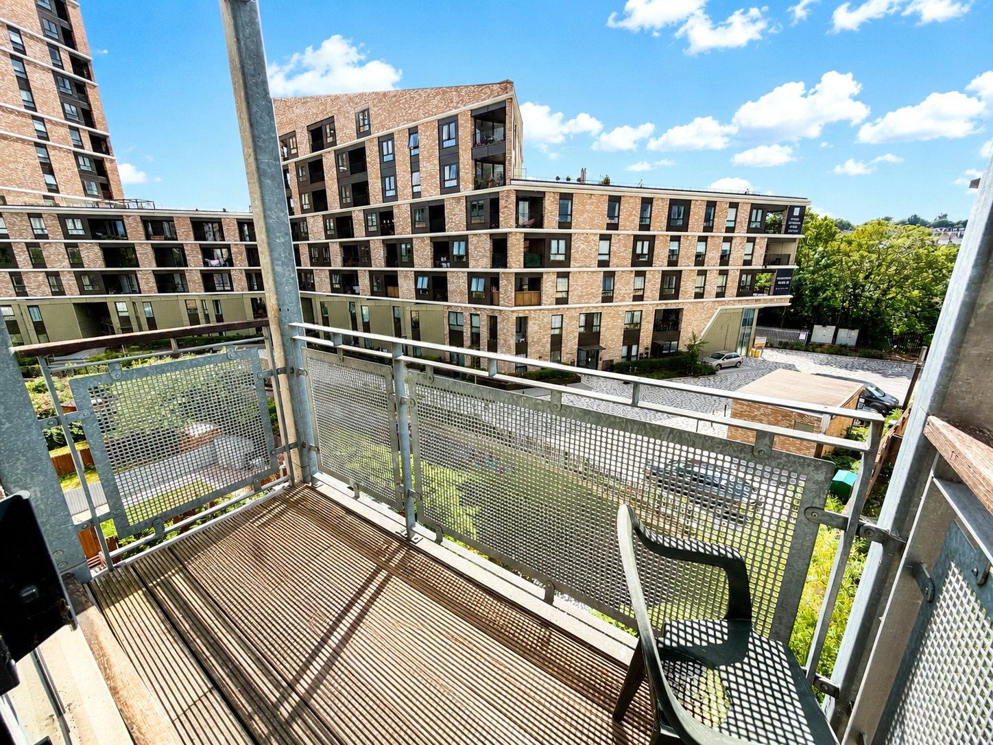 2 bedroom property for sale in Lewisham | Robinson Jackson