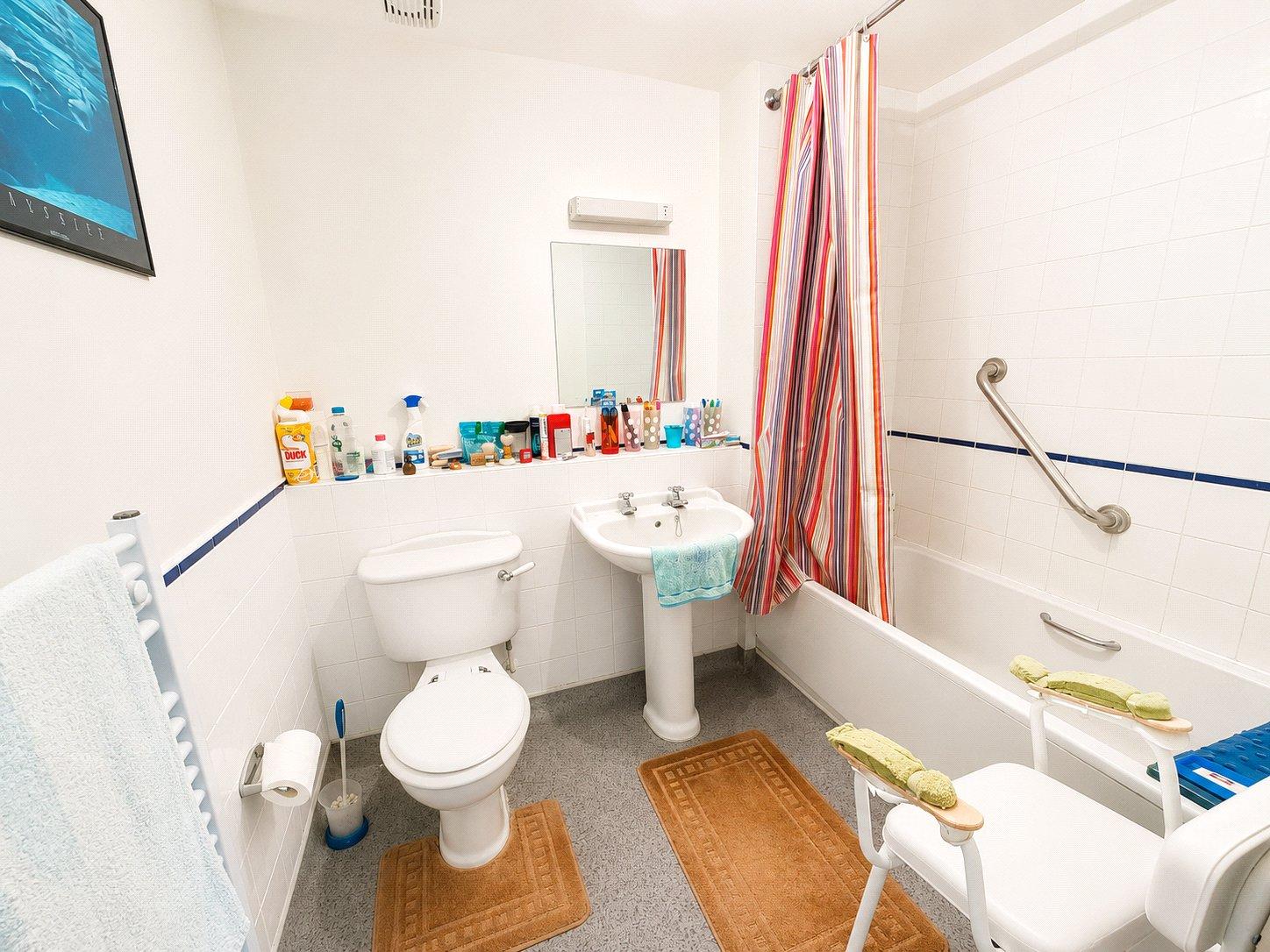 2 bedroom property for sale in Lewisham | Robinson Jackson
