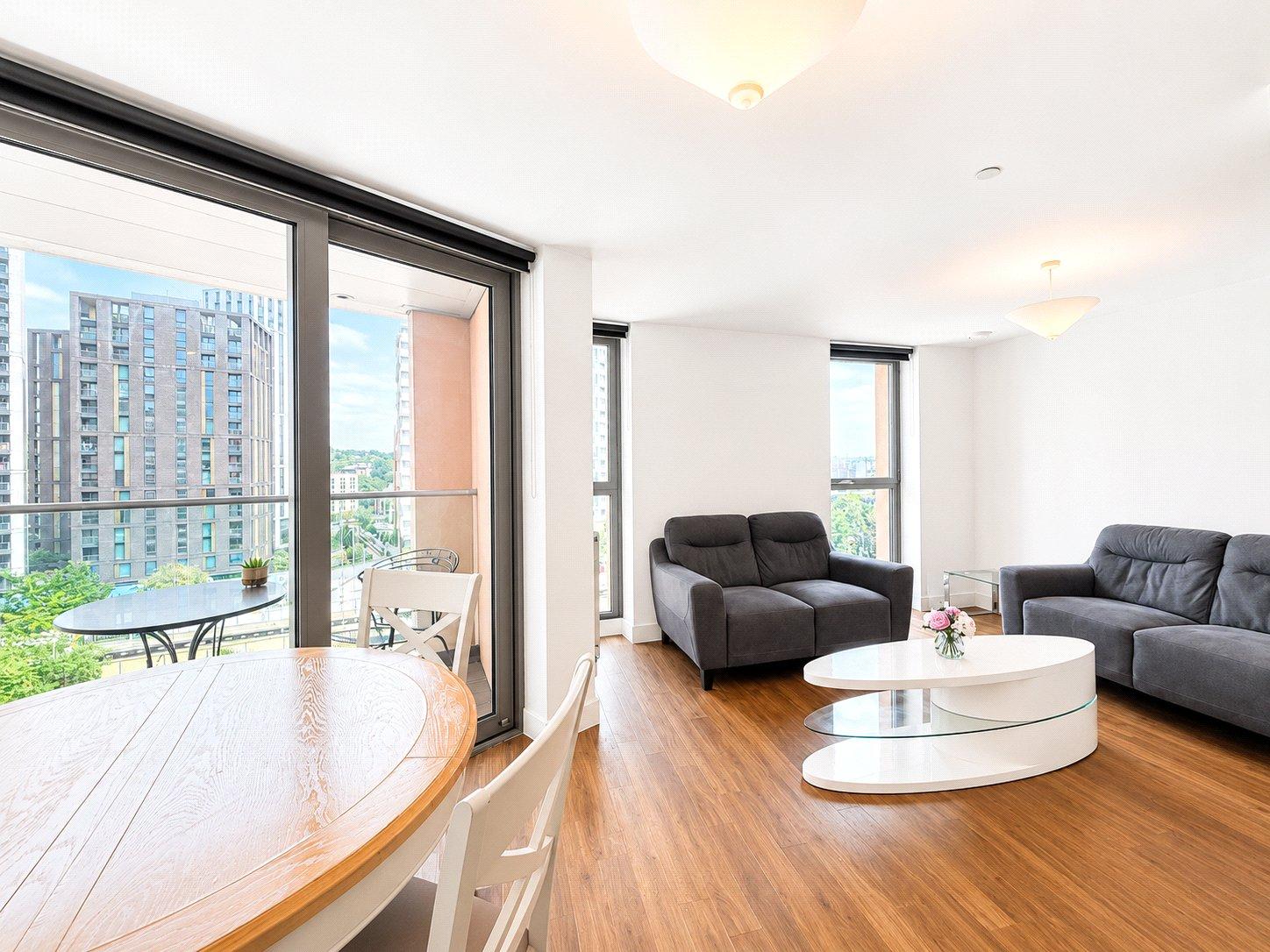 2 bedroom property for sale in 2 Cornmill Lane | Robinson Jackson