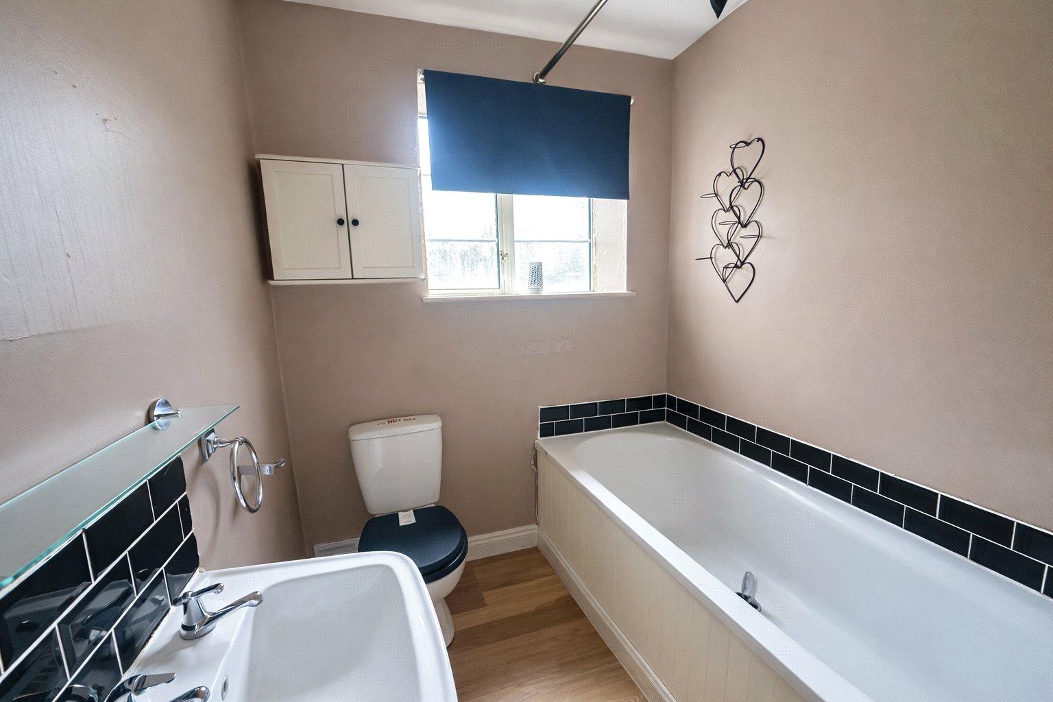 2 bedroom property for sale in Grove Park | Robinson Jackson
