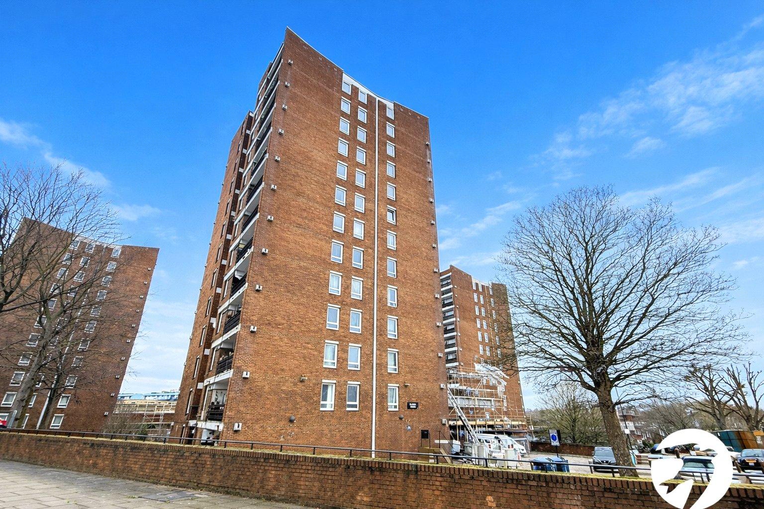 2 bedroom property for sale in London | Robinson Jackson