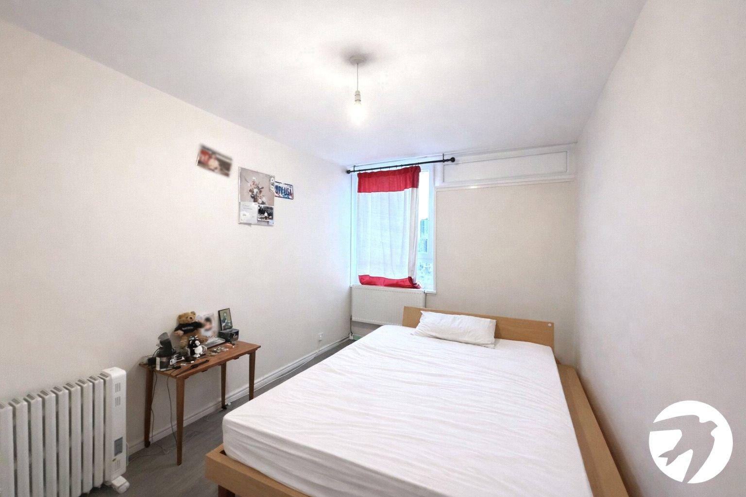 2 bedroom property for sale in London | Robinson Jackson