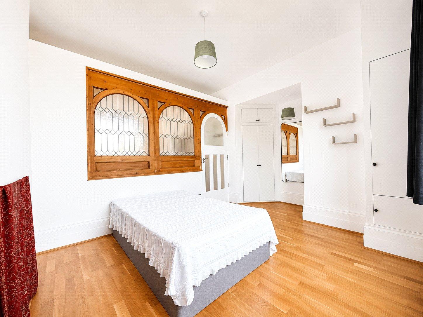 1 bedroom property for sale in London | Robinson Jackson