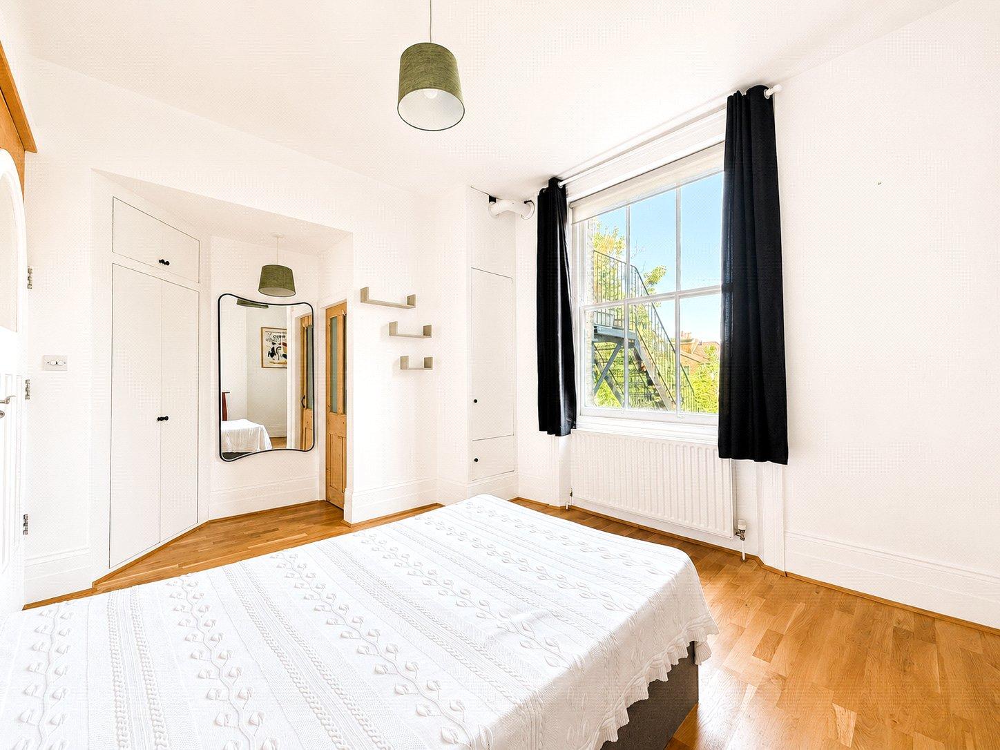 1 bedroom property for sale in London | Robinson Jackson