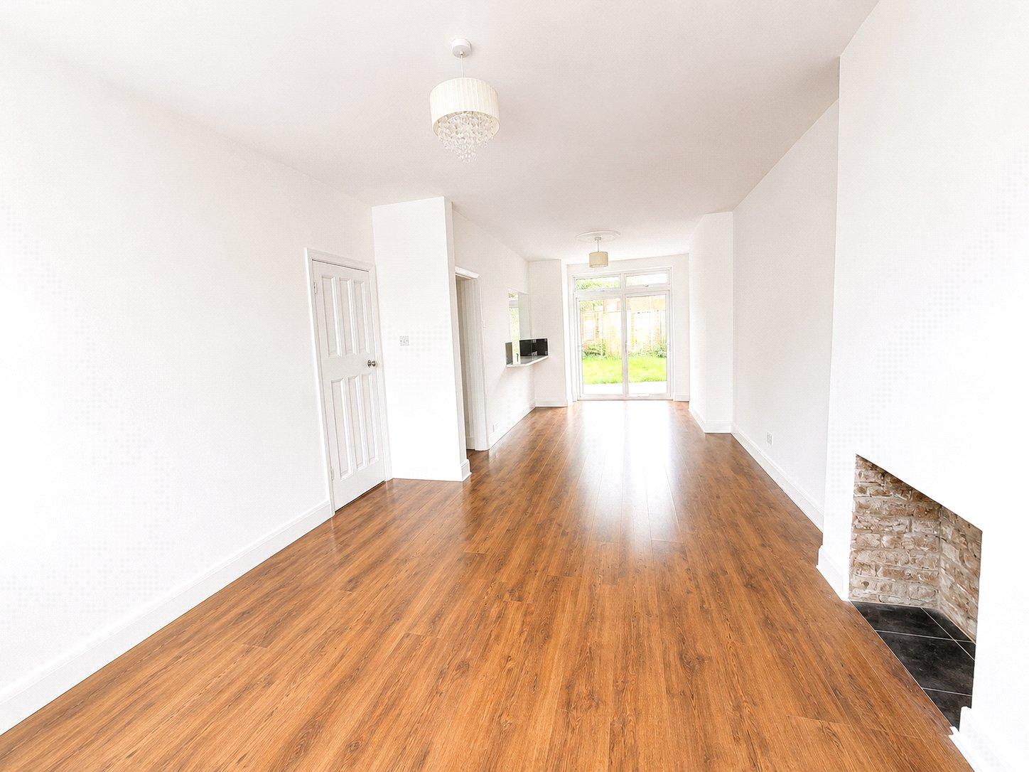 4 bedroom house for sale in London | Robinson Jackson