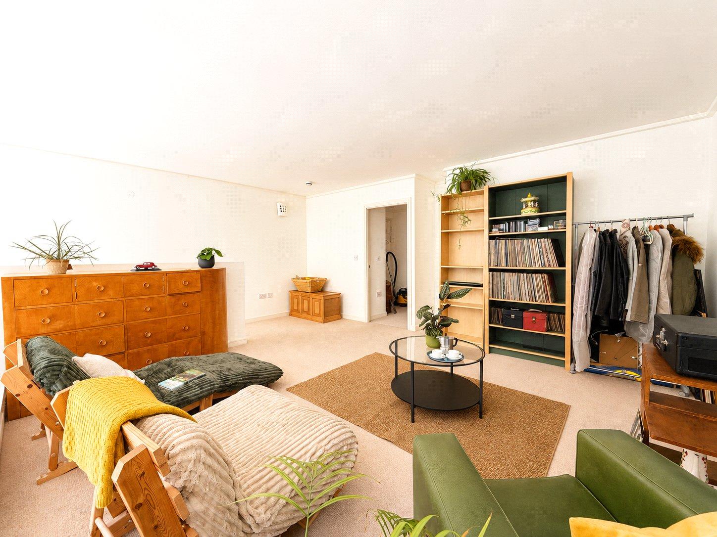 1 bedroom property for sale in London | Robinson Jackson