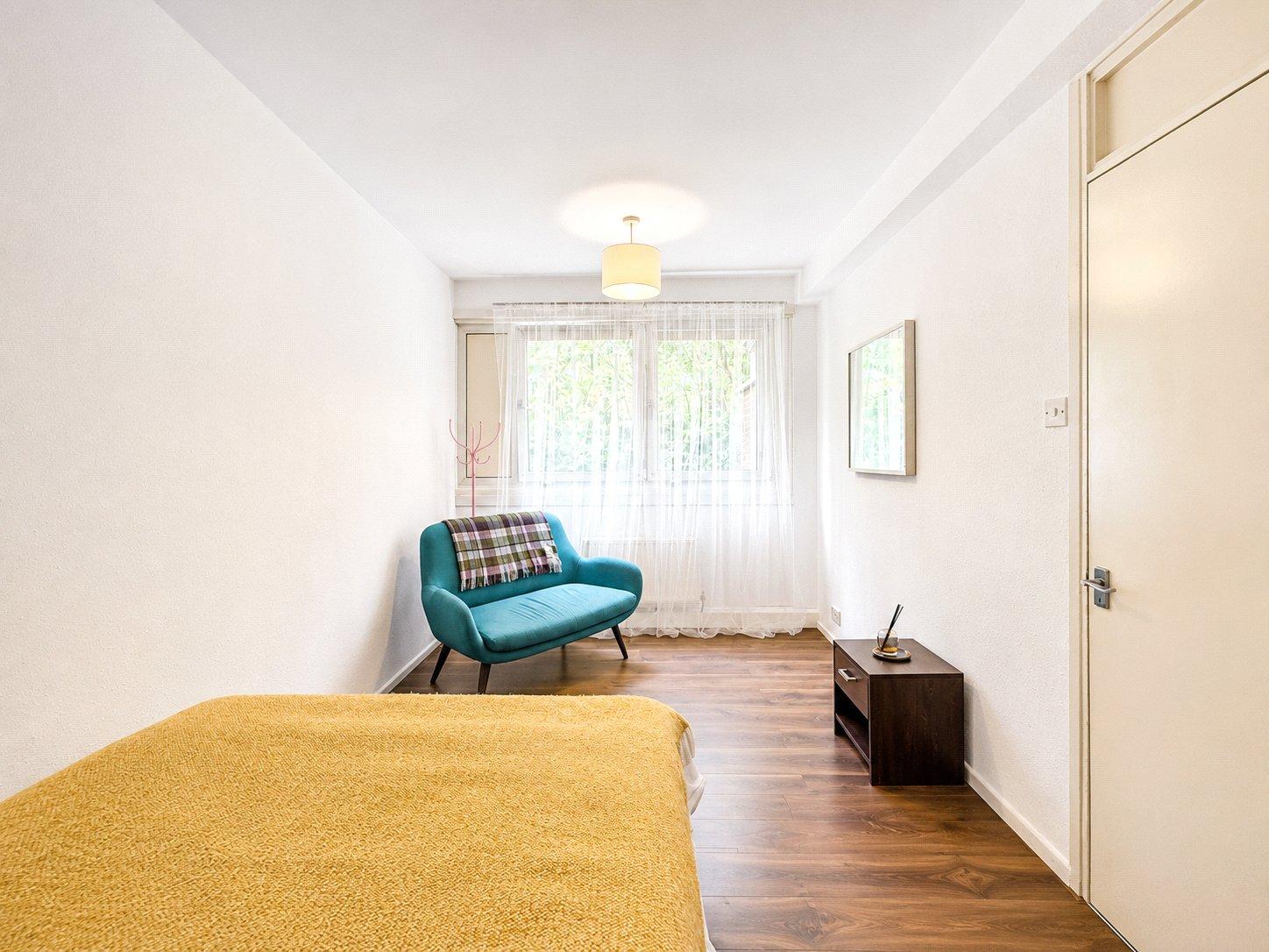 5 bedroom property for sale in London | Robinson Jackson