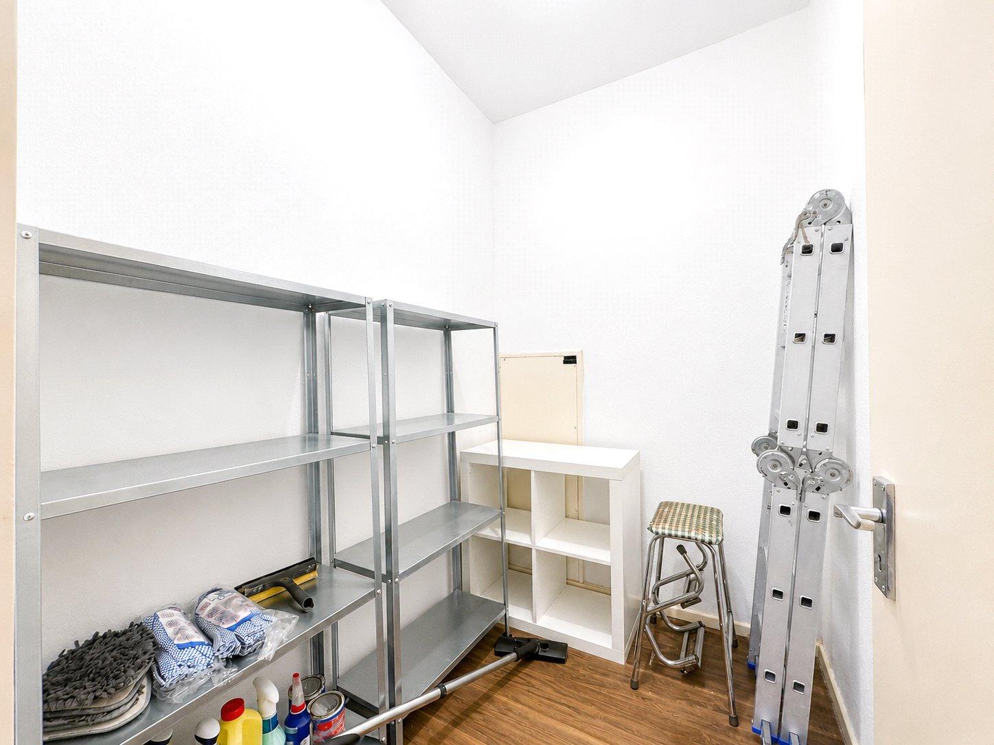 5 bedroom property for sale in London | Robinson Jackson