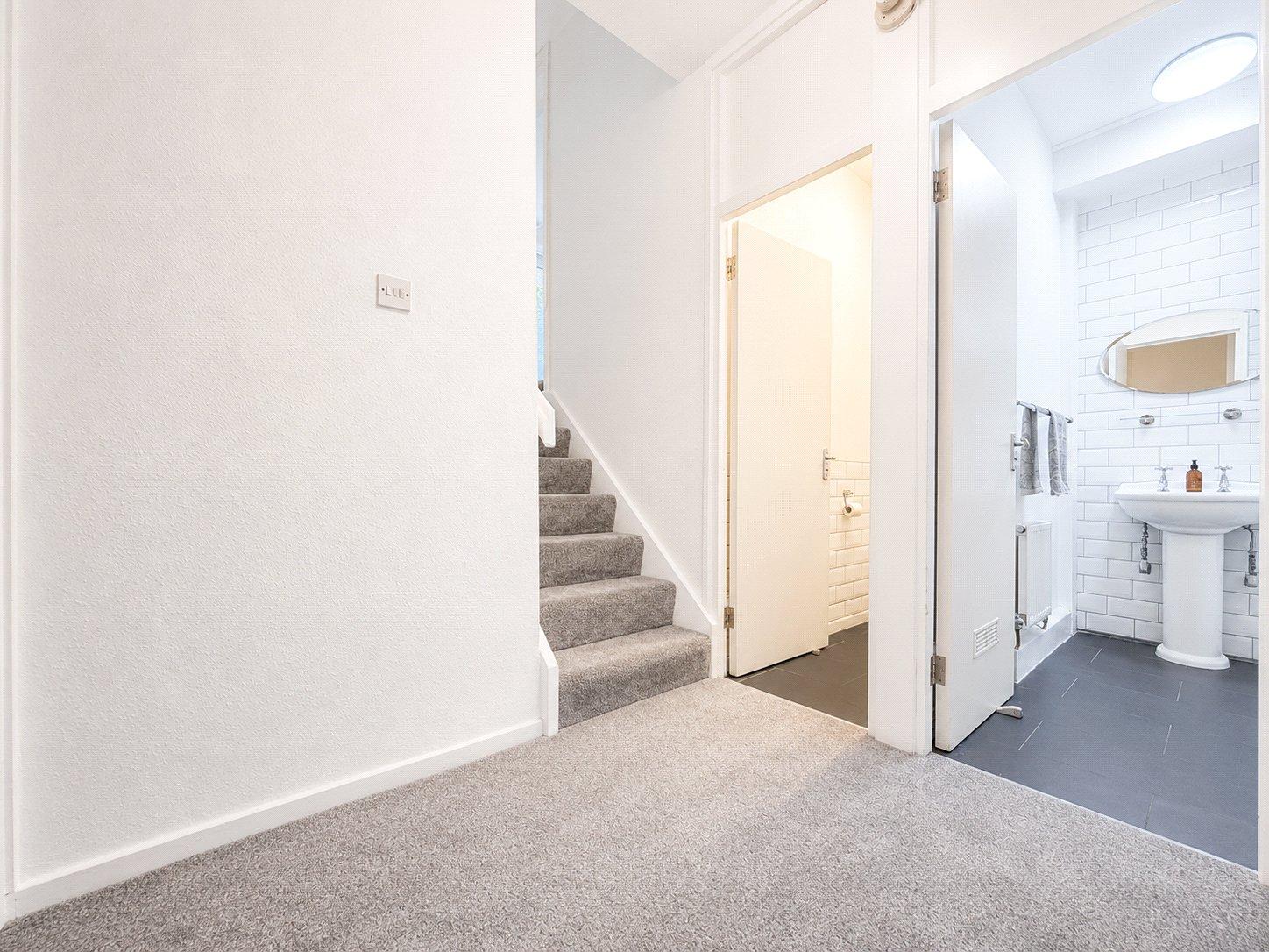 5 bedroom property for sale in London | Robinson Jackson