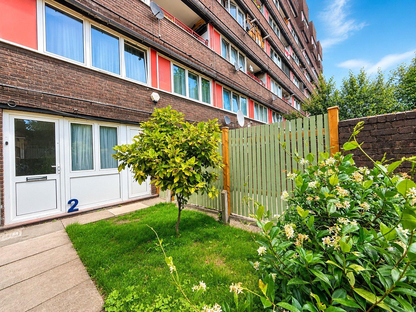 5 bedroom property for sale in London | Robinson Jackson