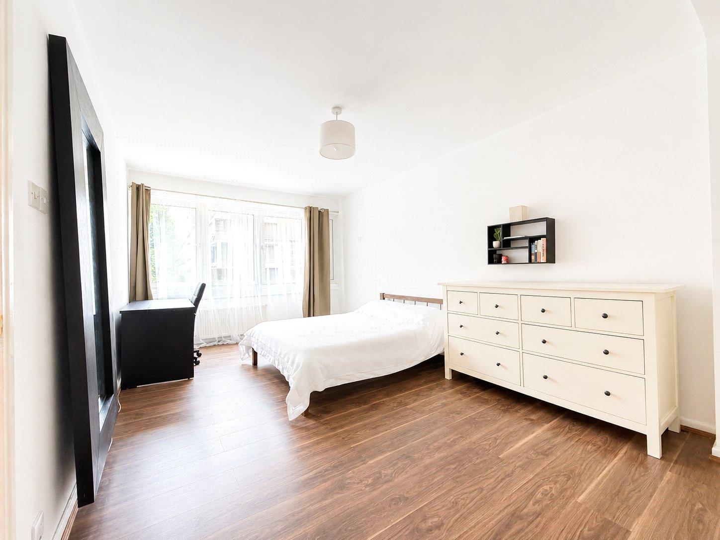 5 bedroom property for sale in London | Robinson Jackson