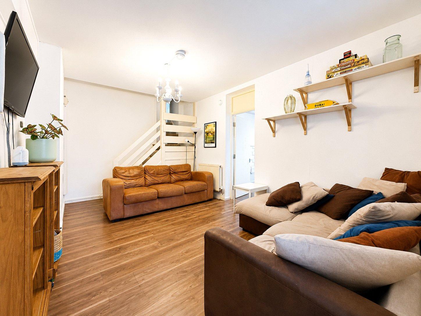 5 bedroom property for sale in London | Robinson Jackson