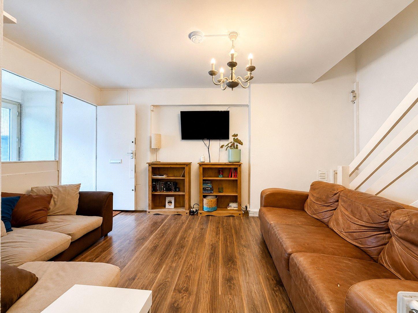 5 bedroom property for sale in London | Robinson Jackson