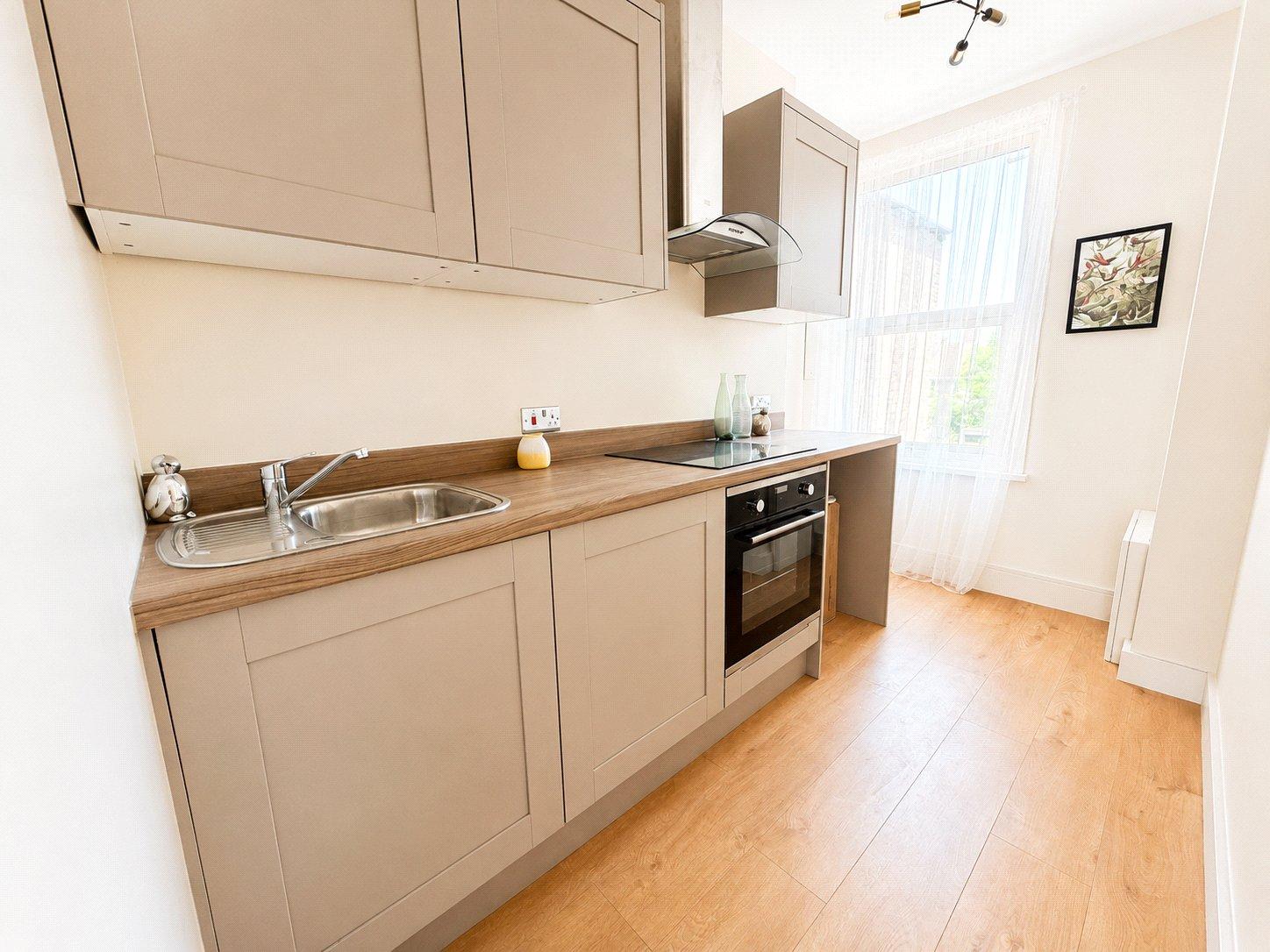 1 bedroom property for sale in London | Robinson Jackson