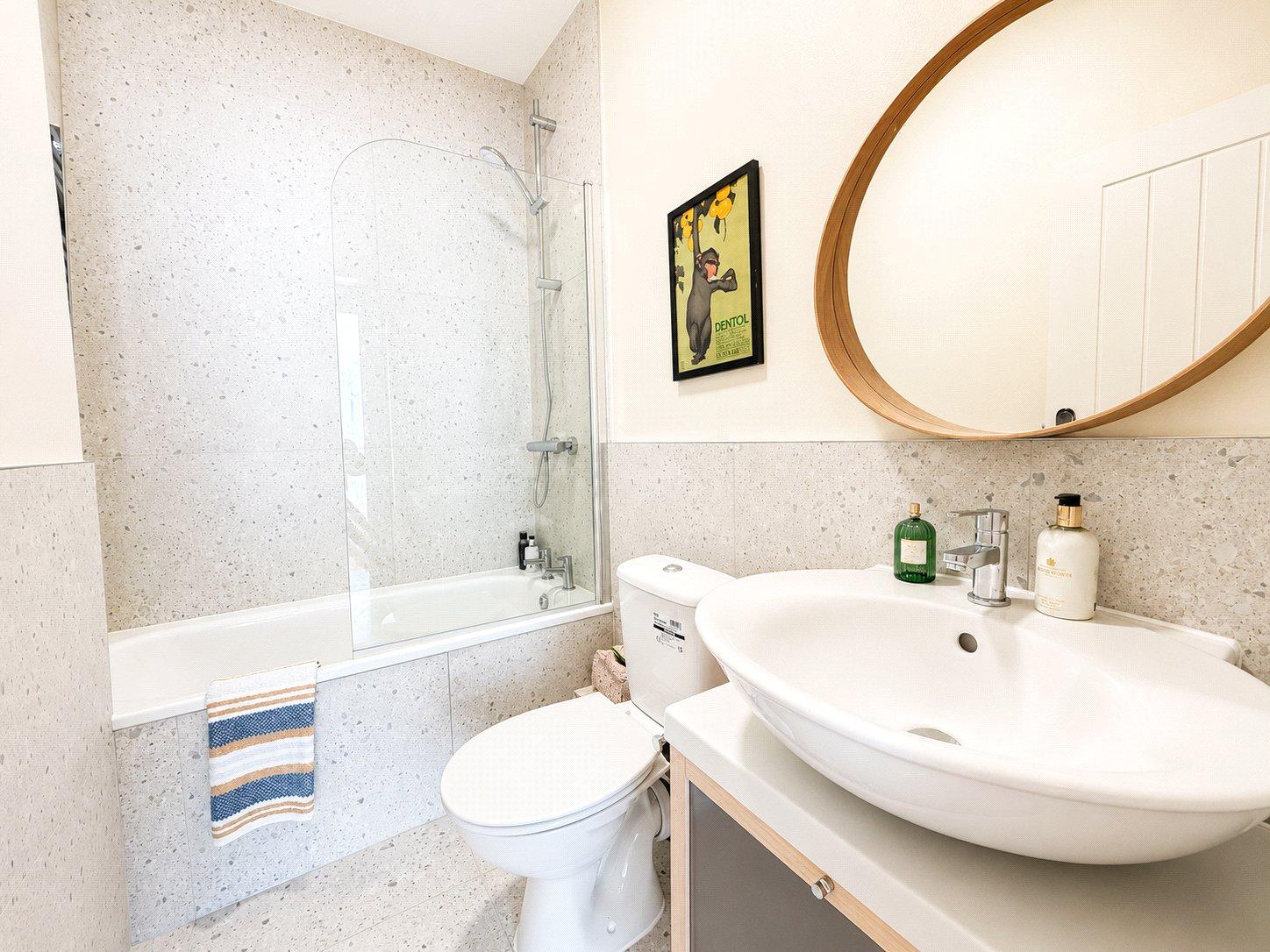 1 bedroom property for sale in London | Robinson Jackson