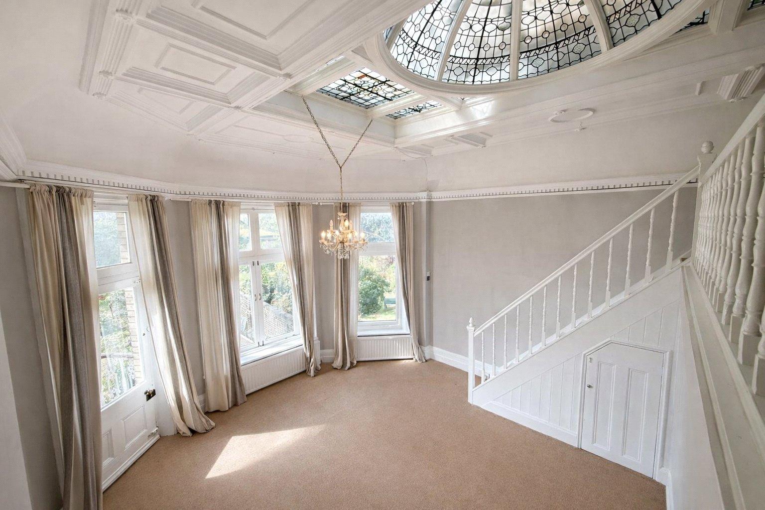 1 bedroom property for sale in London | Robinson Jackson