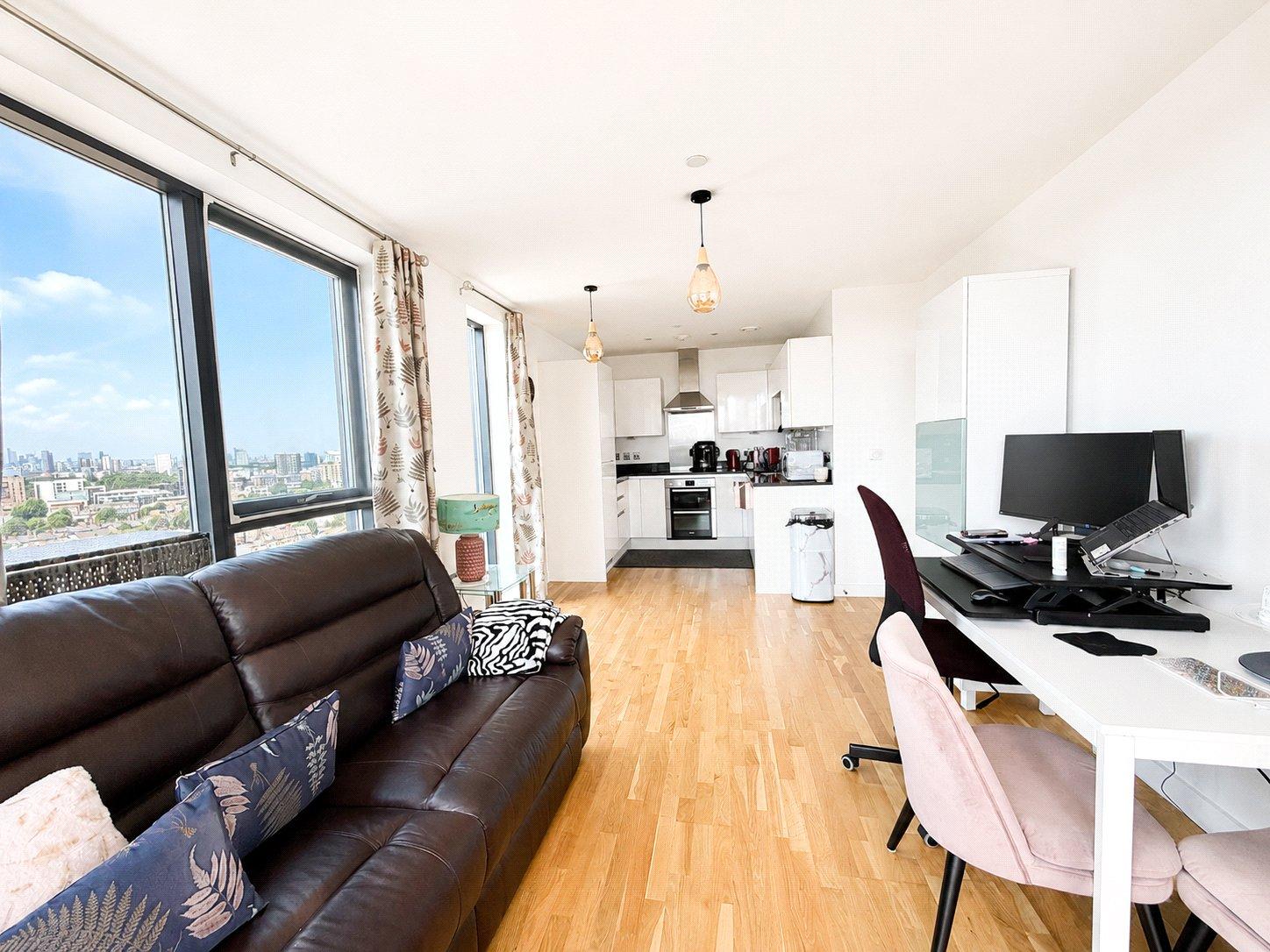 2 bedroom property for sale in Larkwood Avenue | Robinson Jackson