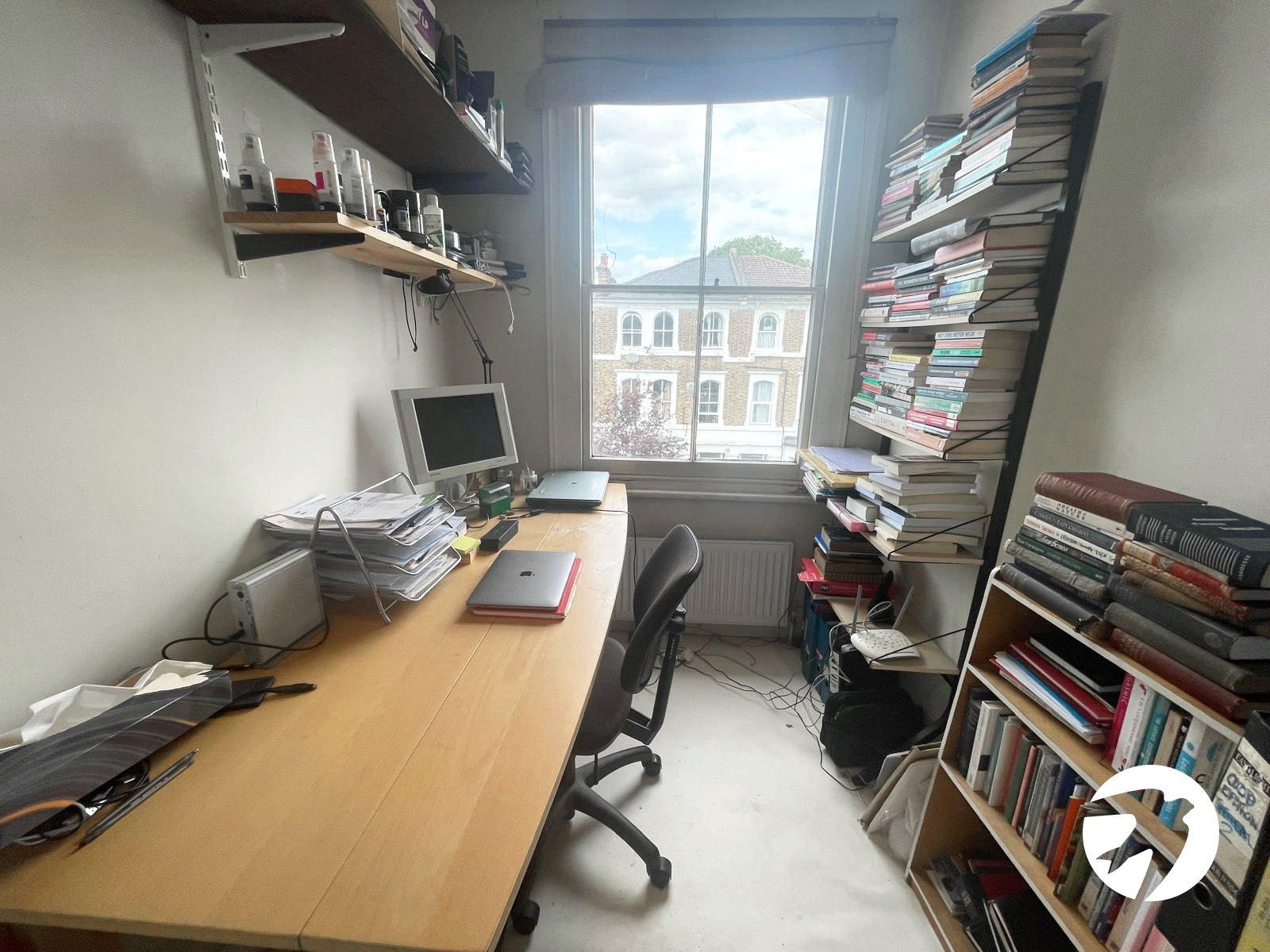 4 bedroom property for sale in London | Robinson Jackson