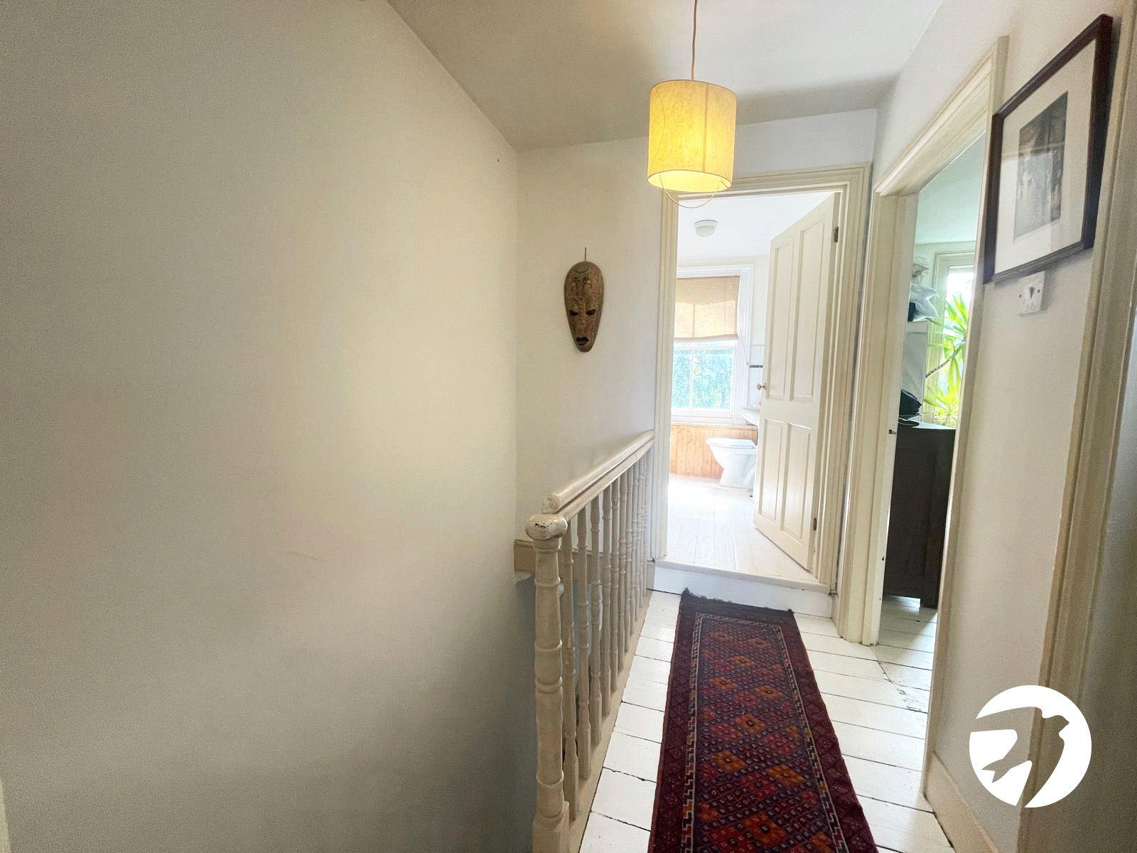 4 bedroom property for sale in London | Robinson Jackson