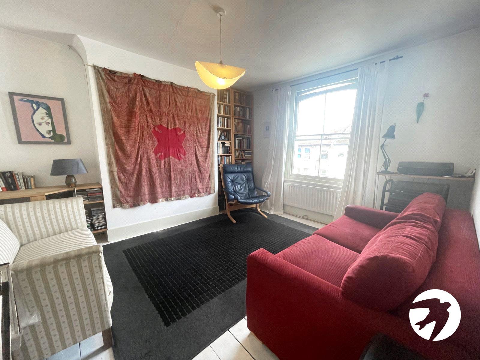 4 bedroom property for sale in London | Robinson Jackson