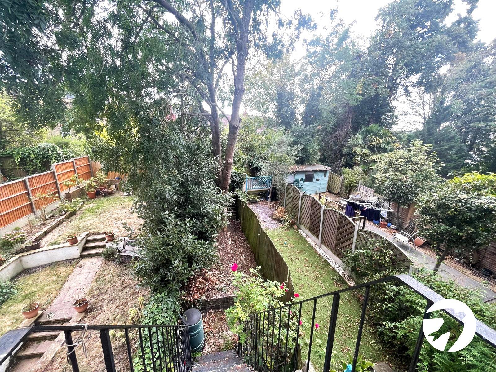 4 bedroom property for sale in London | Robinson Jackson