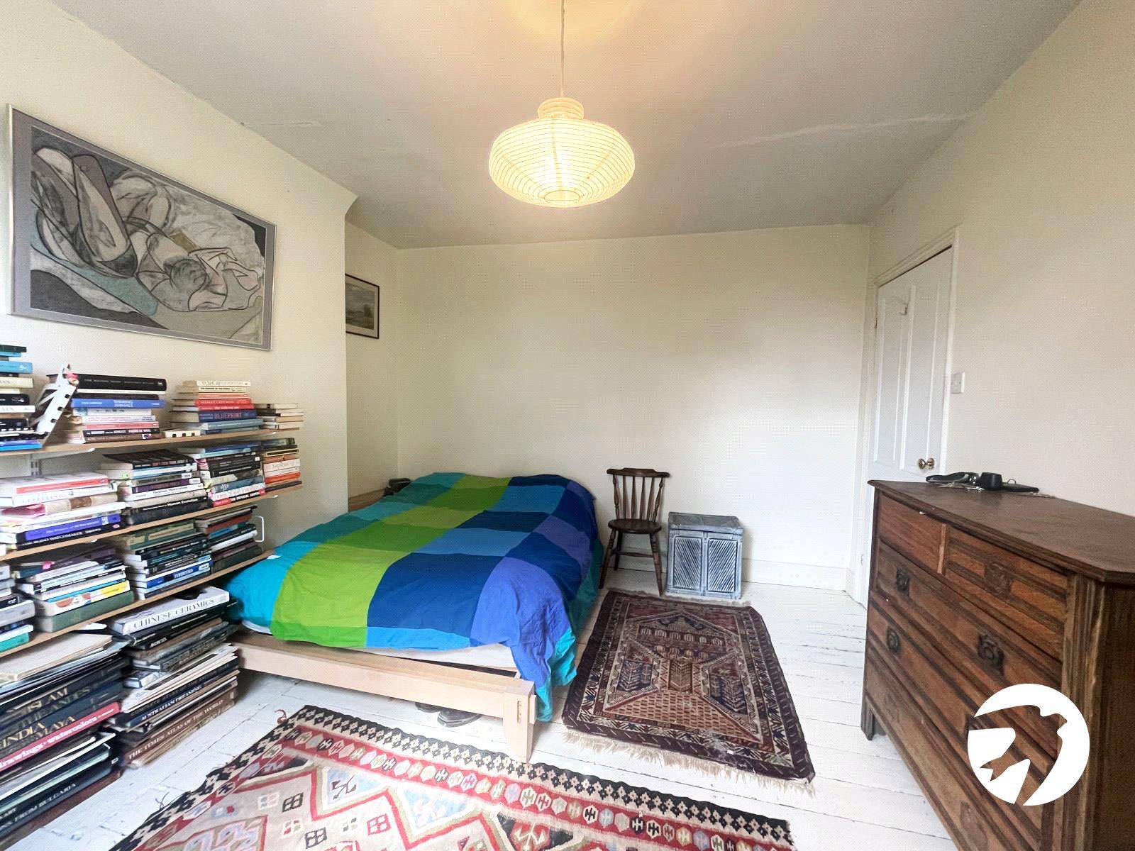 4 bedroom property for sale in London | Robinson Jackson