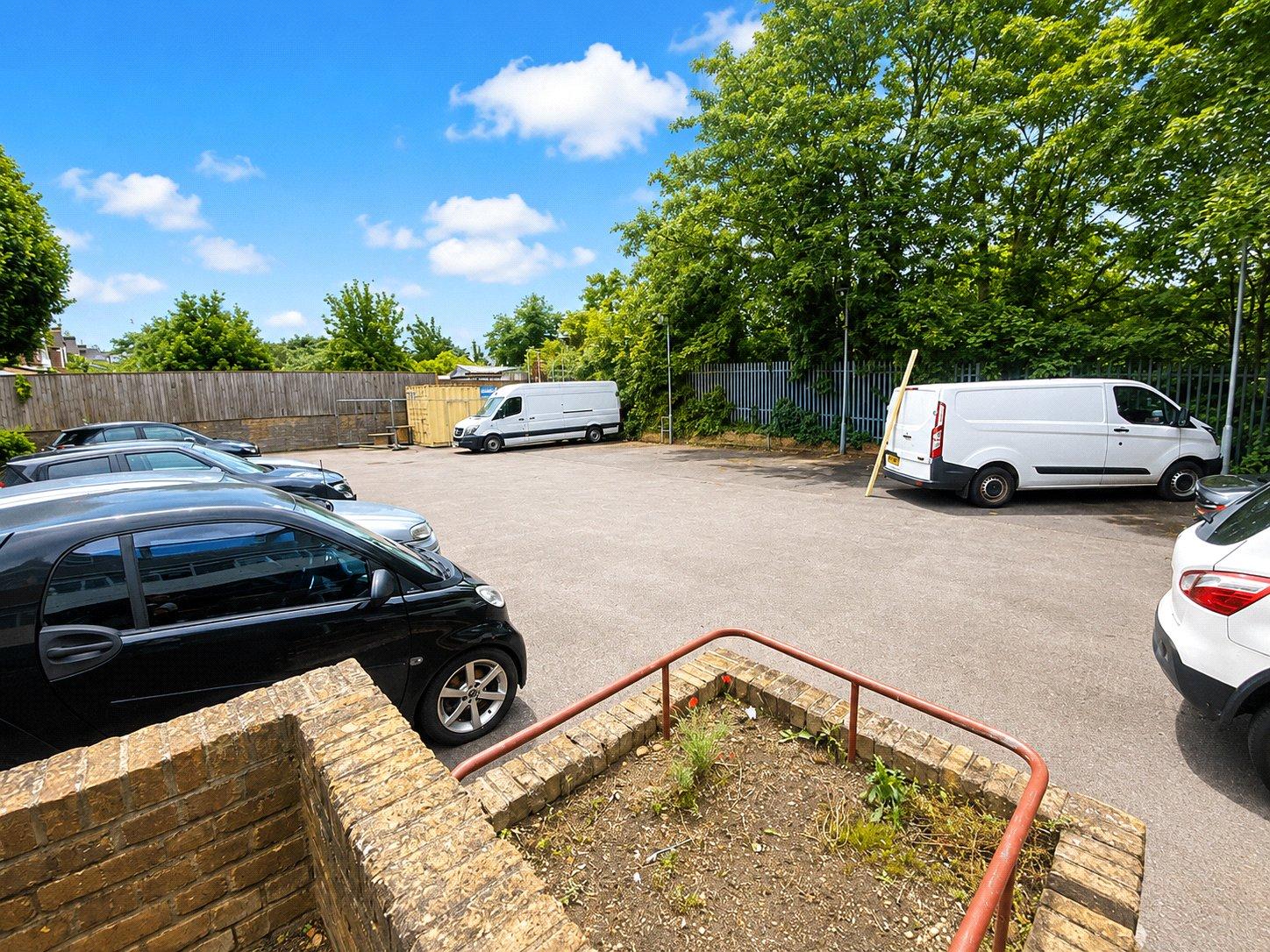 2 bedroom property for sale in Nunhead | Robinson Jackson
