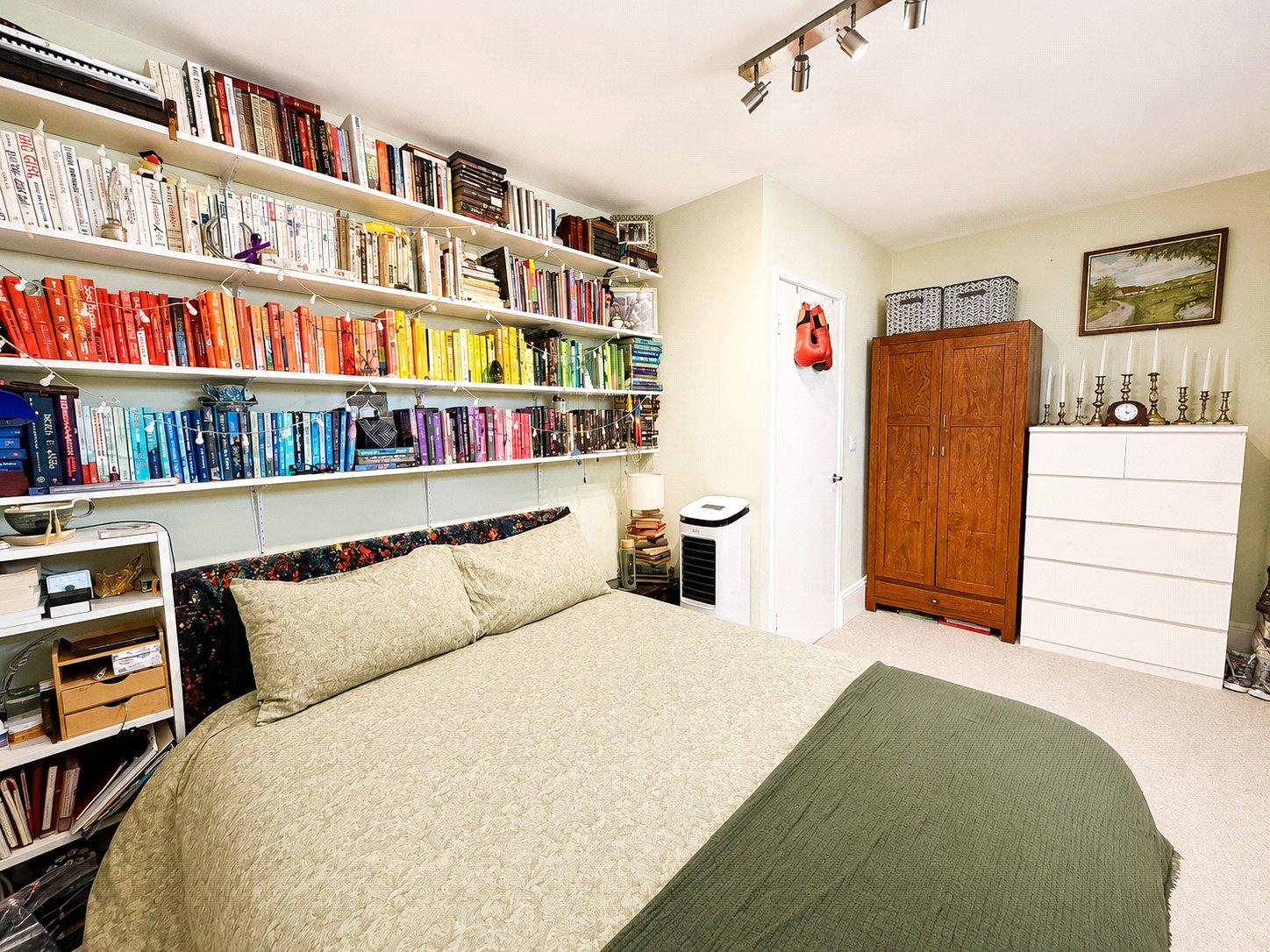 2 bedroom property for sale in Nunhead | Robinson Jackson