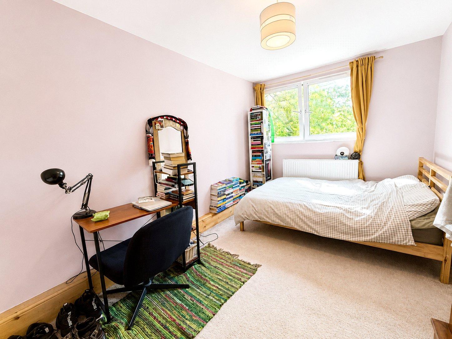 2 bedroom property for sale in Nunhead | Robinson Jackson