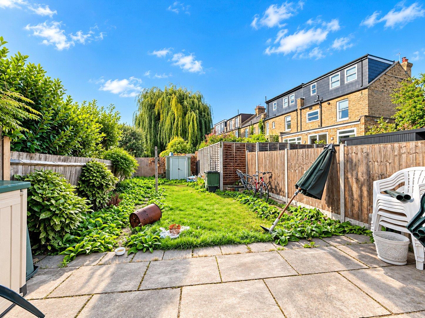4 bedroom house for sale in London | Robinson Jackson