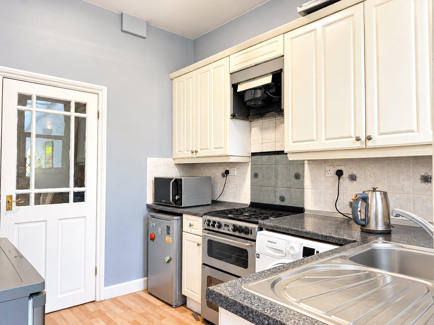 4 bedroom house for sale in London | Robinson Jackson