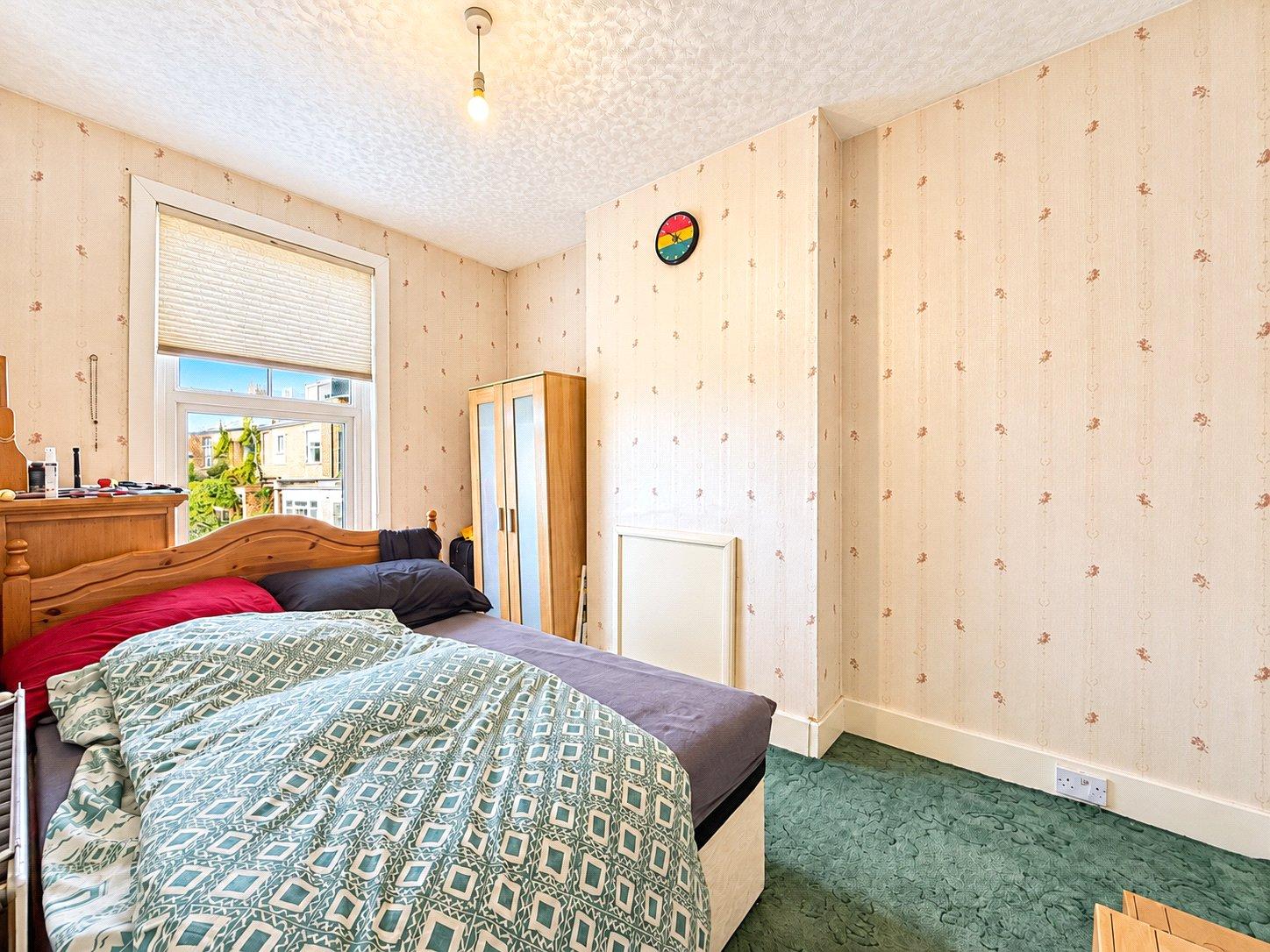 4 bedroom house for sale in London | Robinson Jackson