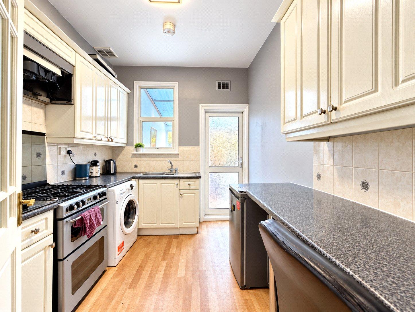 4 bedroom house for sale in London | Robinson Jackson