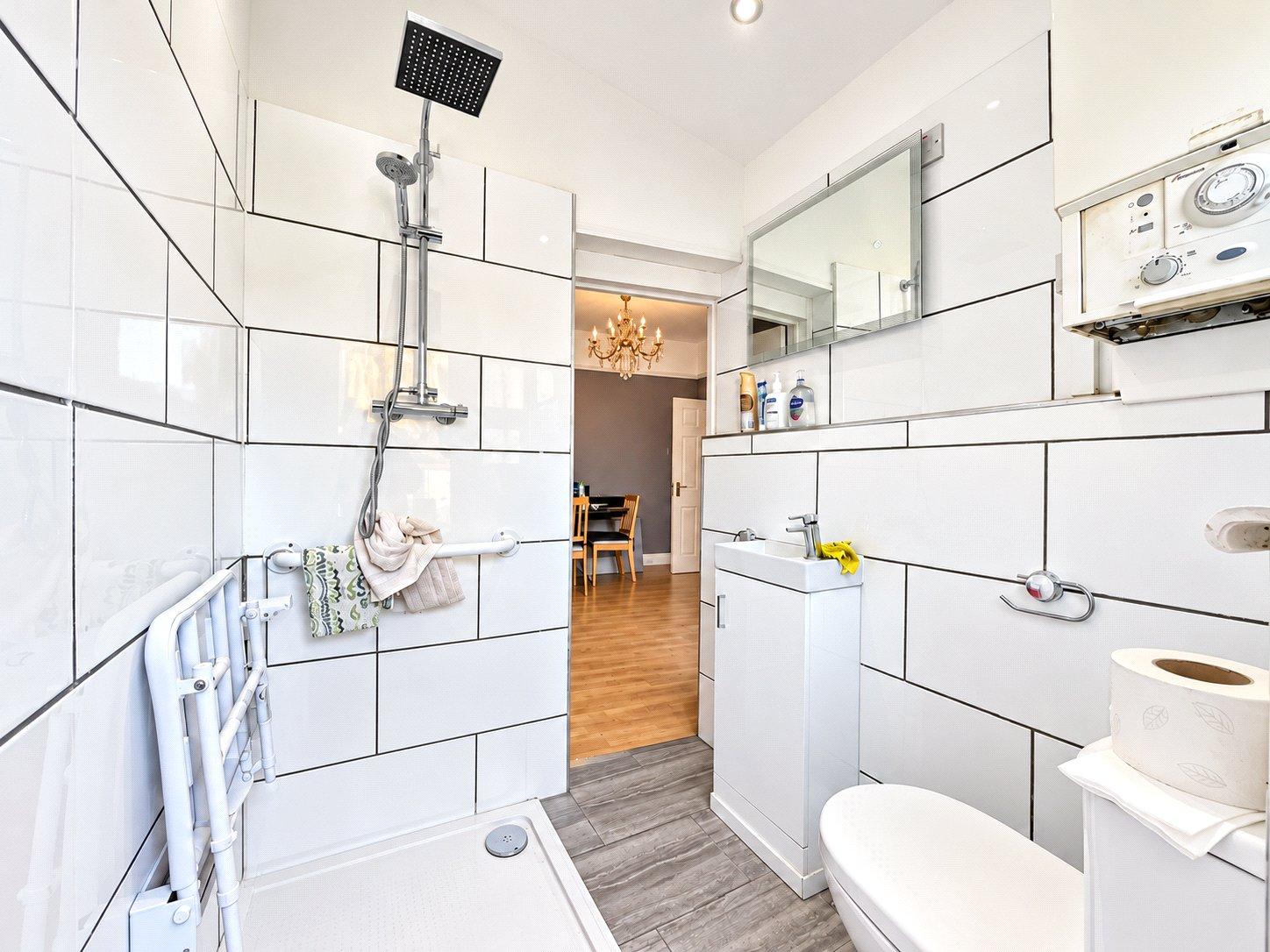 4 bedroom house for sale in London | Robinson Jackson