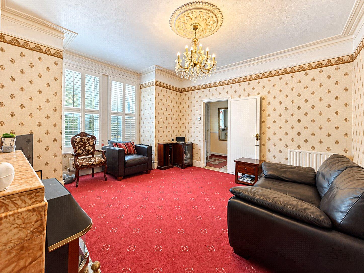 4 bedroom house for sale in London | Robinson Jackson