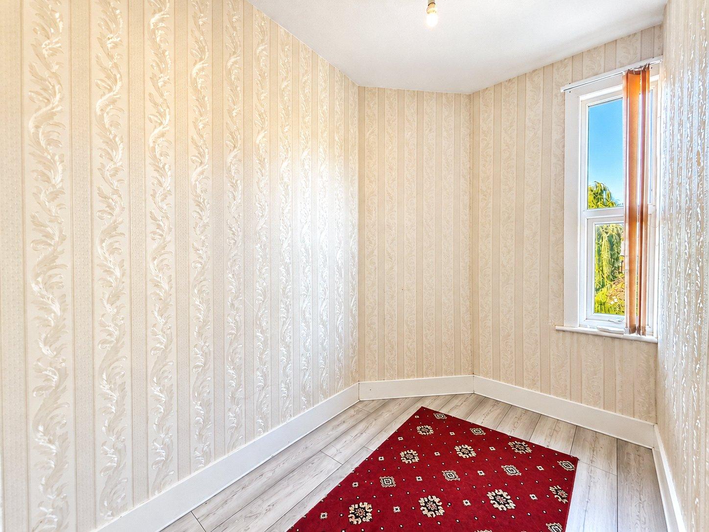 4 bedroom house for sale in London | Robinson Jackson