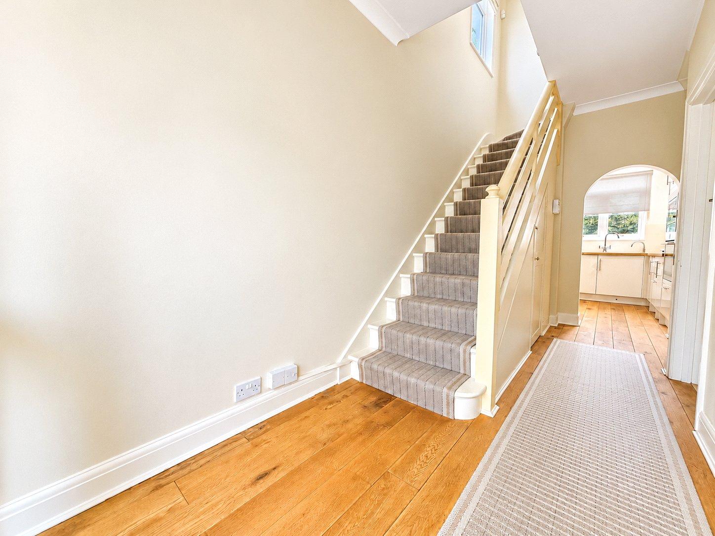 3 bedroom house for sale in London | Robinson Jackson