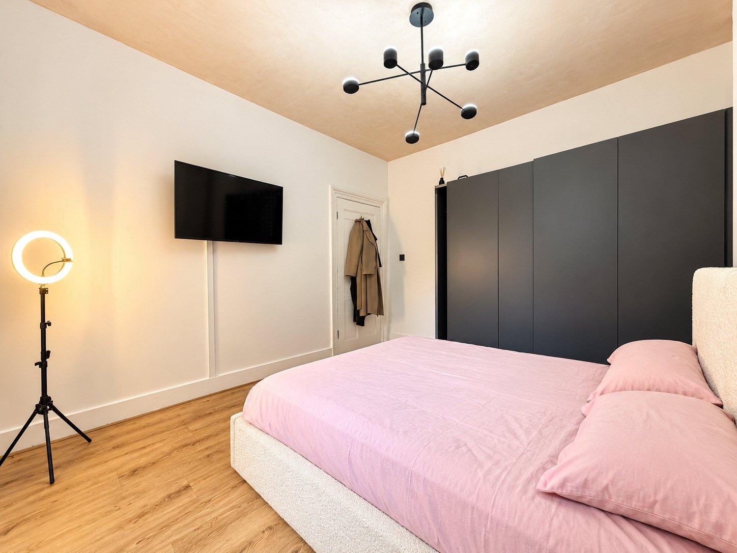 1 bedroom property for sale in London | Robinson Jackson